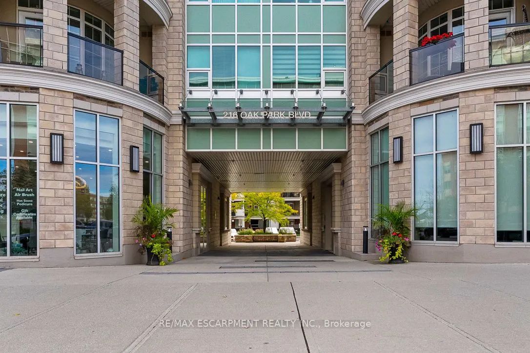 216 Oak Park Boulevard, #436