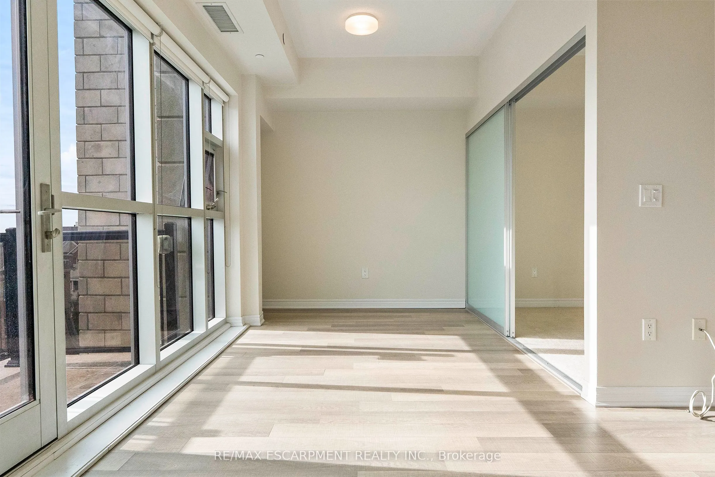 216 Oak Park Boulevard, #436