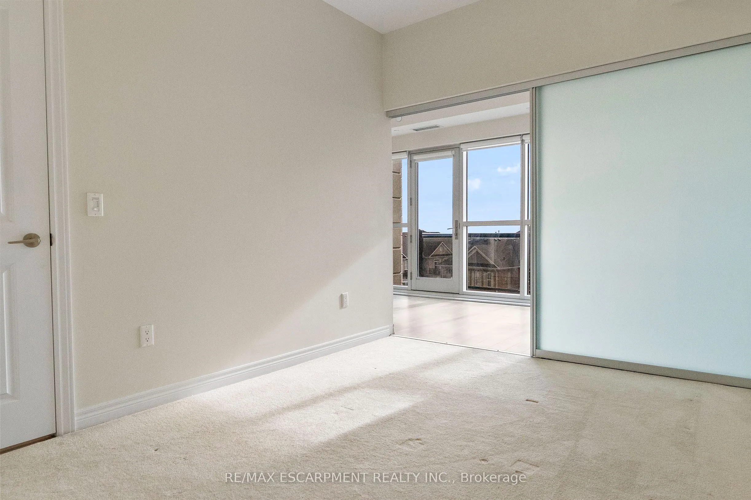 216 Oak Park Boulevard, #436