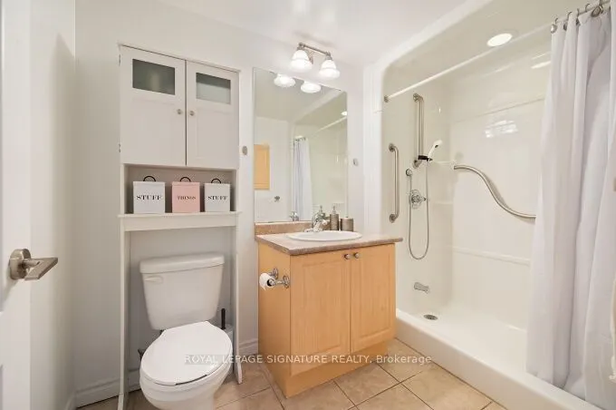 810 Scollard Court, #1003