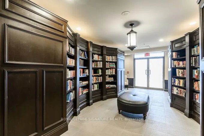 810 Scollard Court, #1003