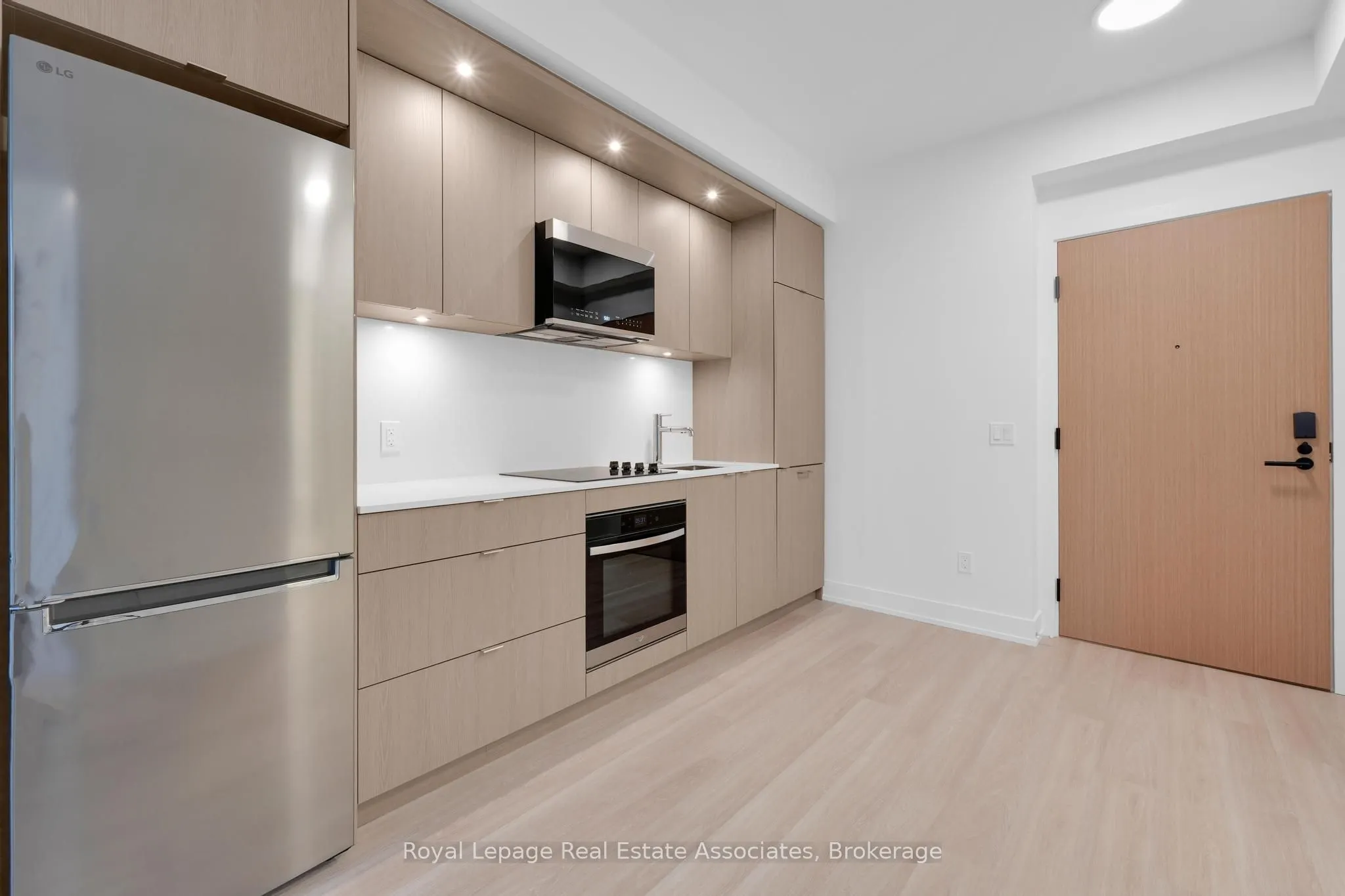 60 CENTRAL PARK ROADWAY, #405