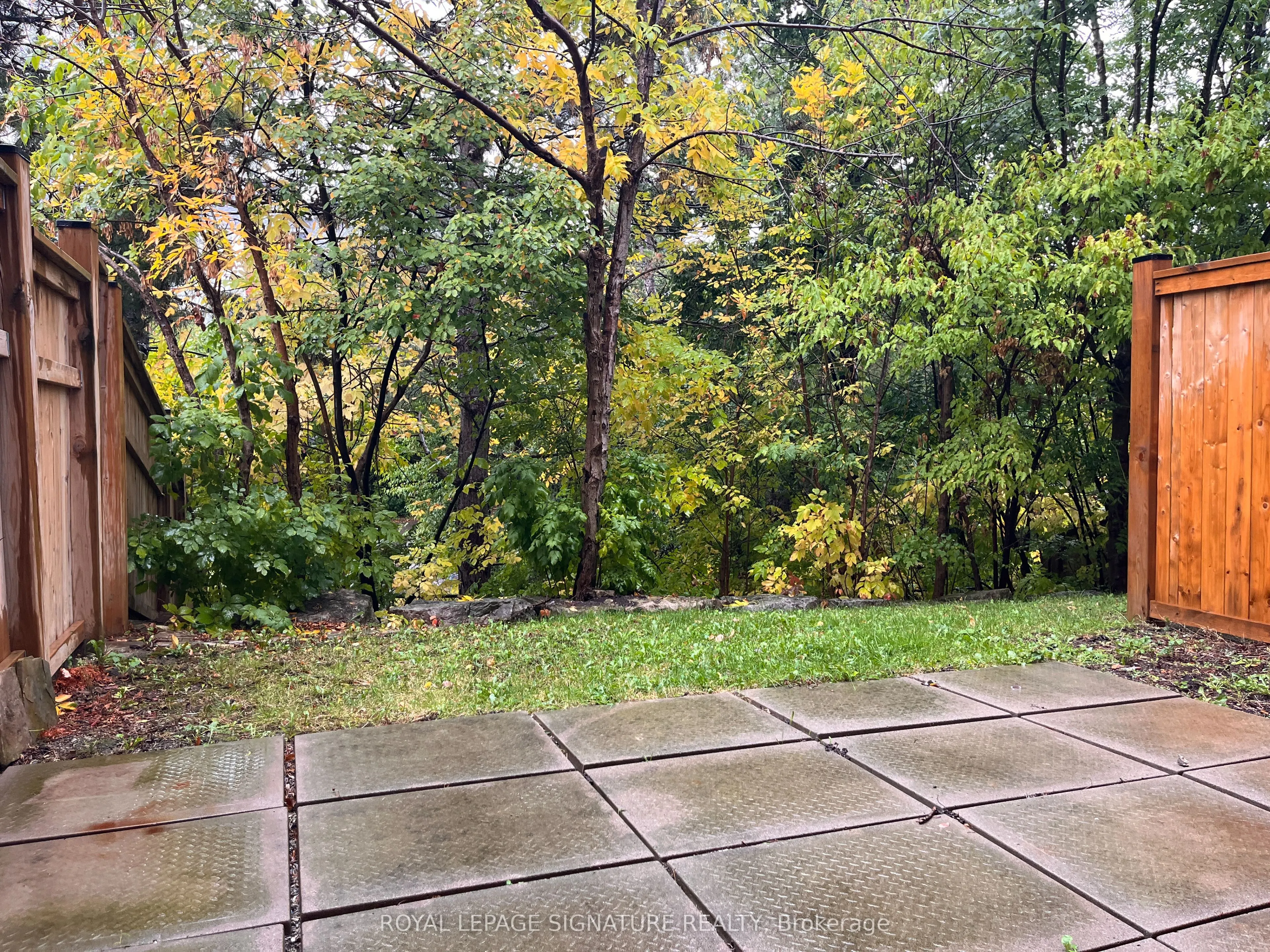 6880 Meadowvale Town Centre Circle, #0