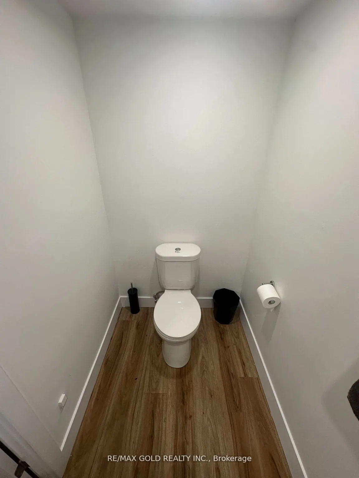 136 Guelph Street, #2