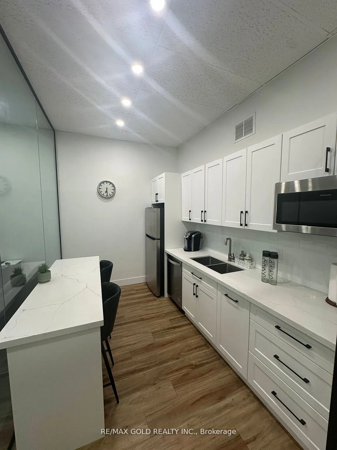 136 Guelph Street, #2