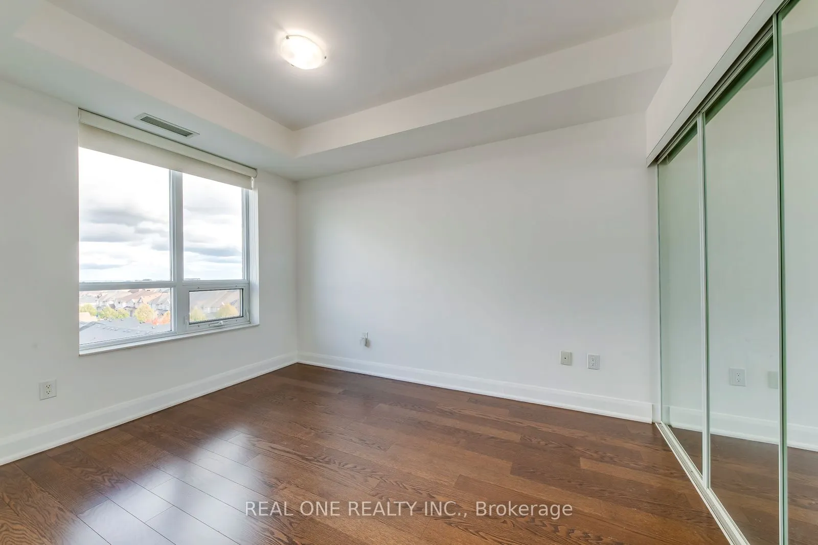 2470 Prince Michael Drive, #608