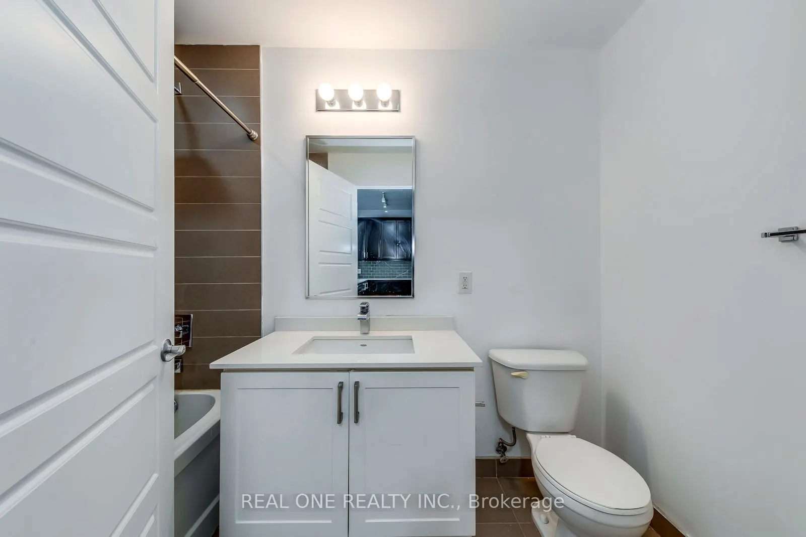 2470 Prince Michael Drive, #608