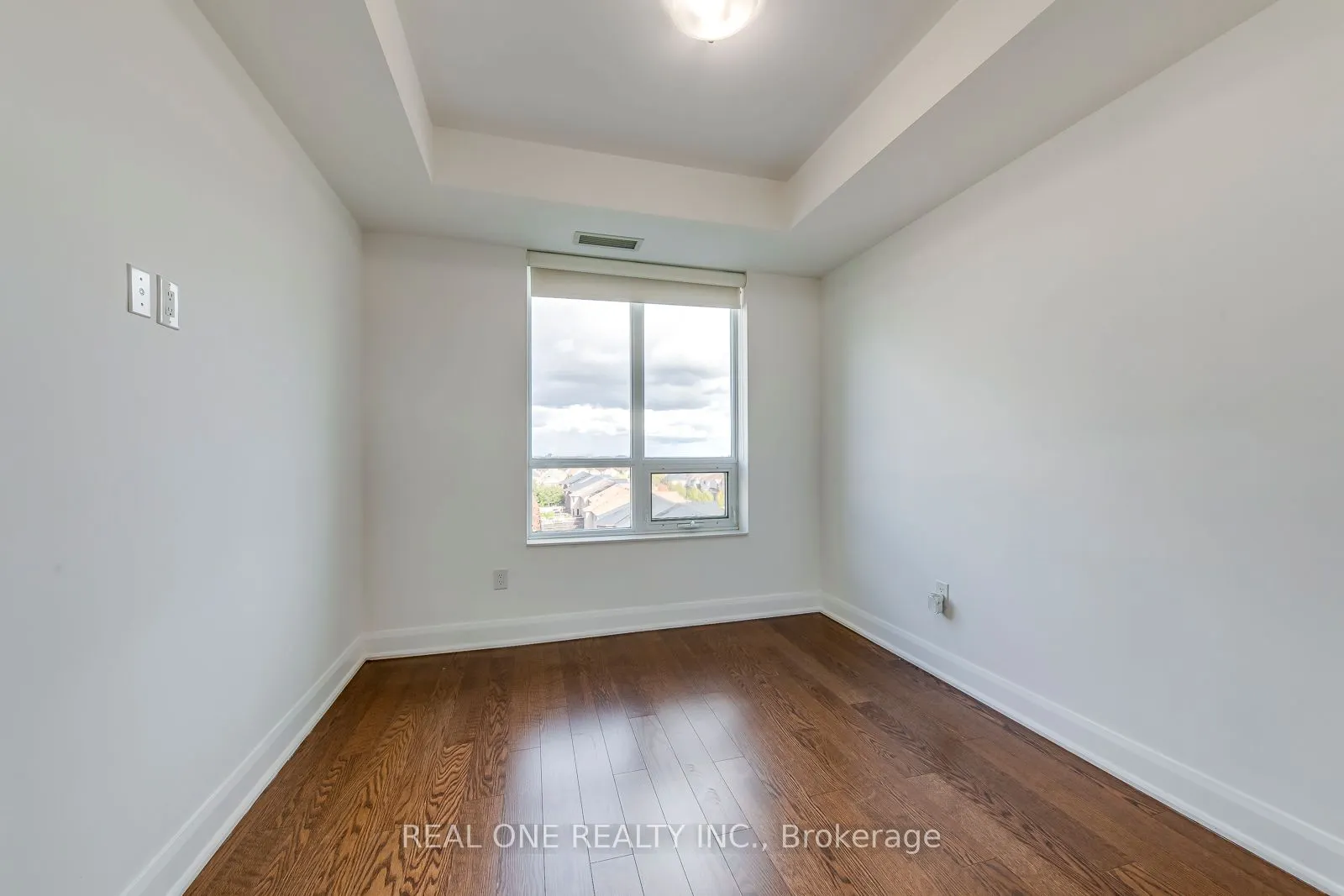 2470 Prince Michael Drive, #608