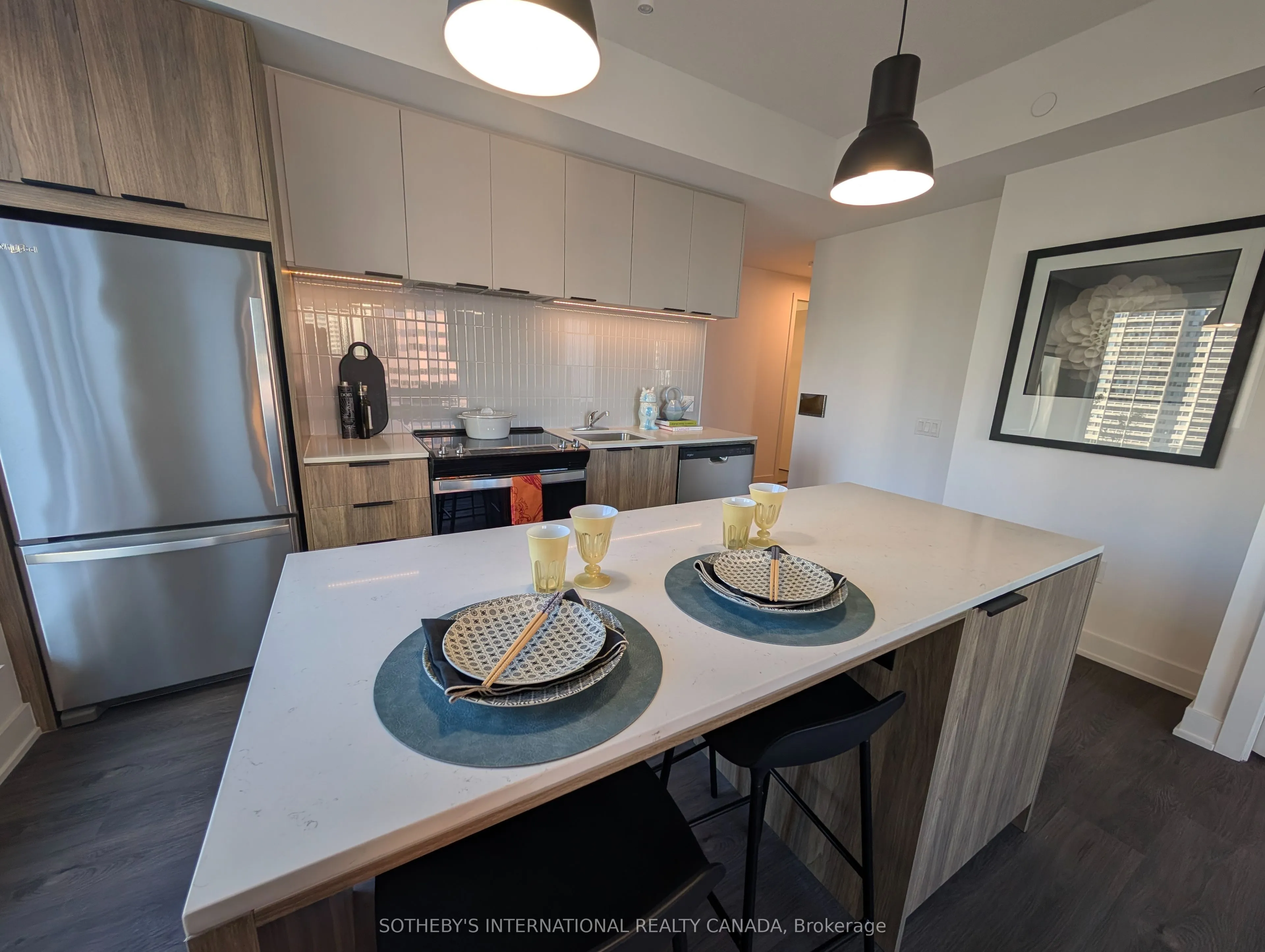 185 Enfield Place, #3010