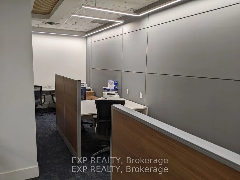 5250 Solar Drive, #204