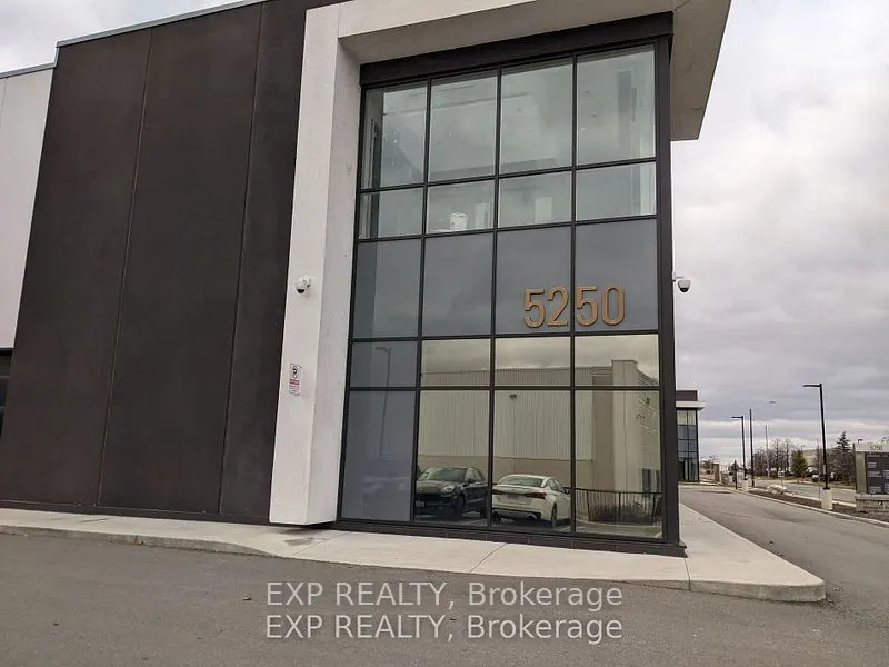 5250 Solar Drive, #204