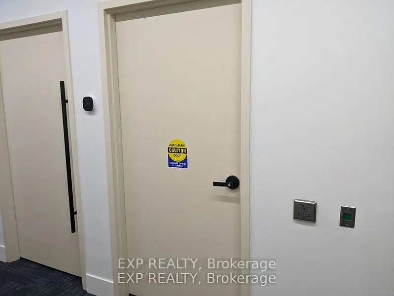 5250 Solar Drive, #204