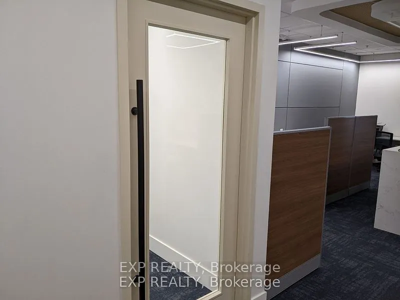 5250 Solar Drive, #204