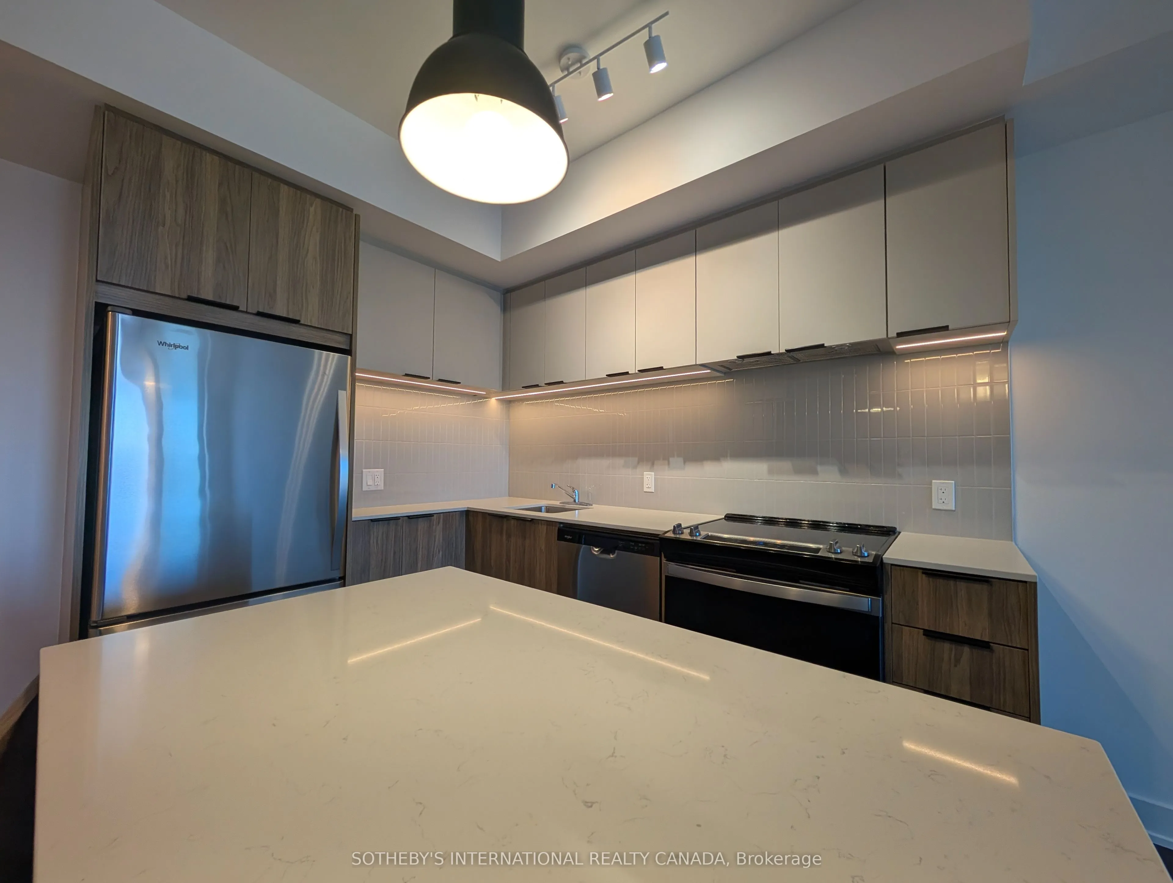 185 Enfield Place, #3009