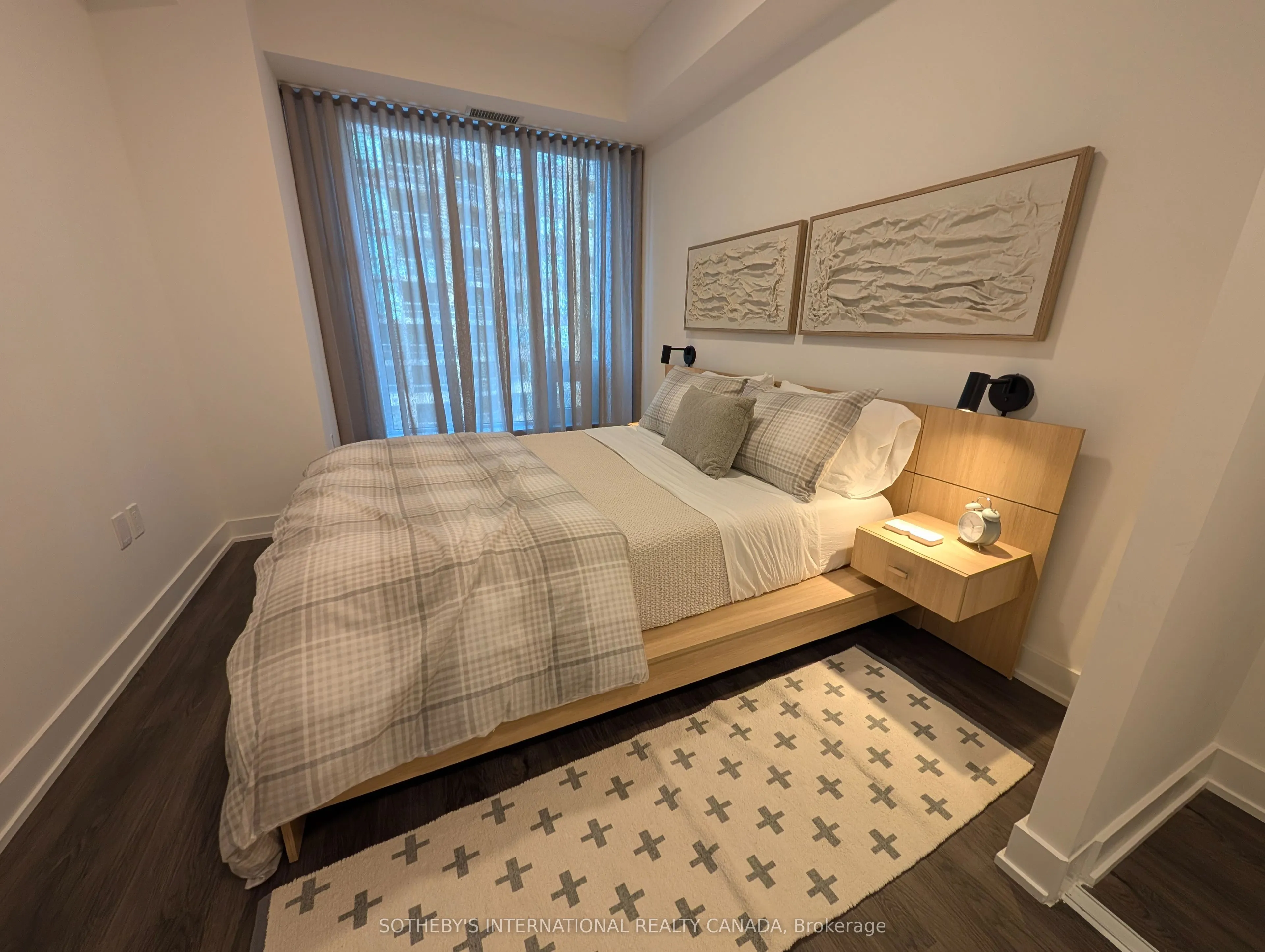 185 Enfield Place, #3009