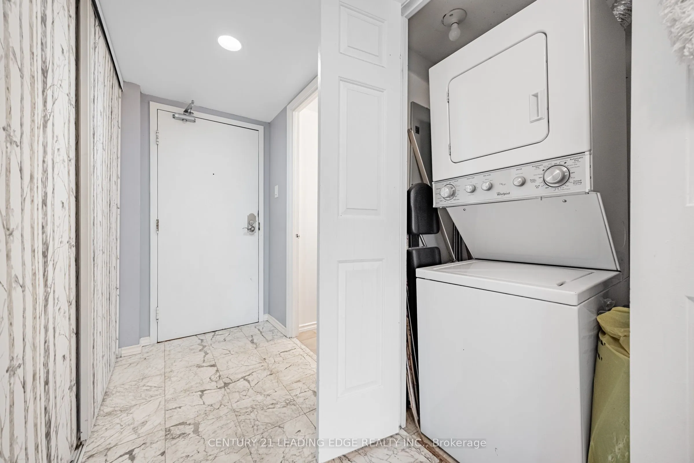 310 Mill Street S, #401