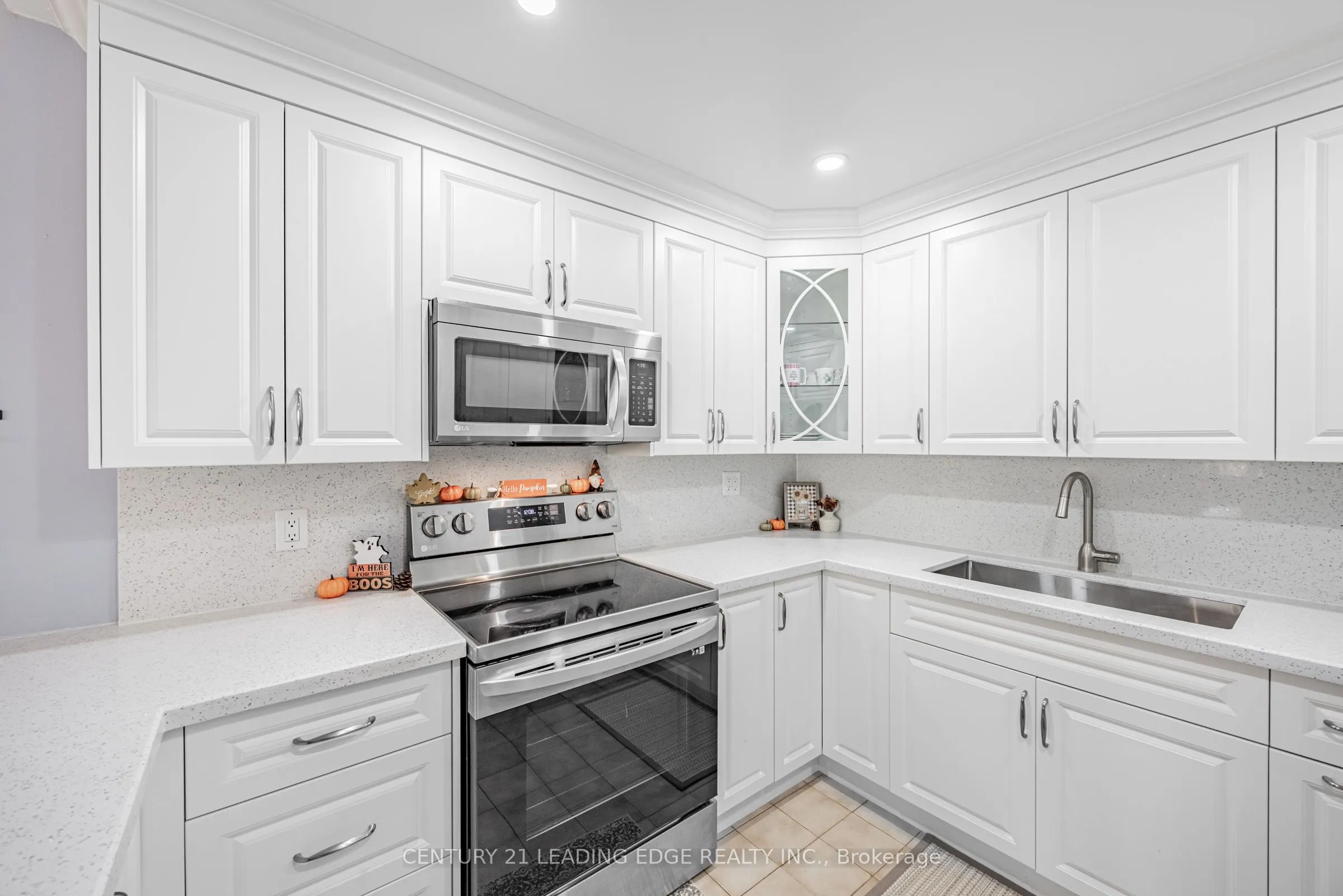 310 Mill Street S, #401