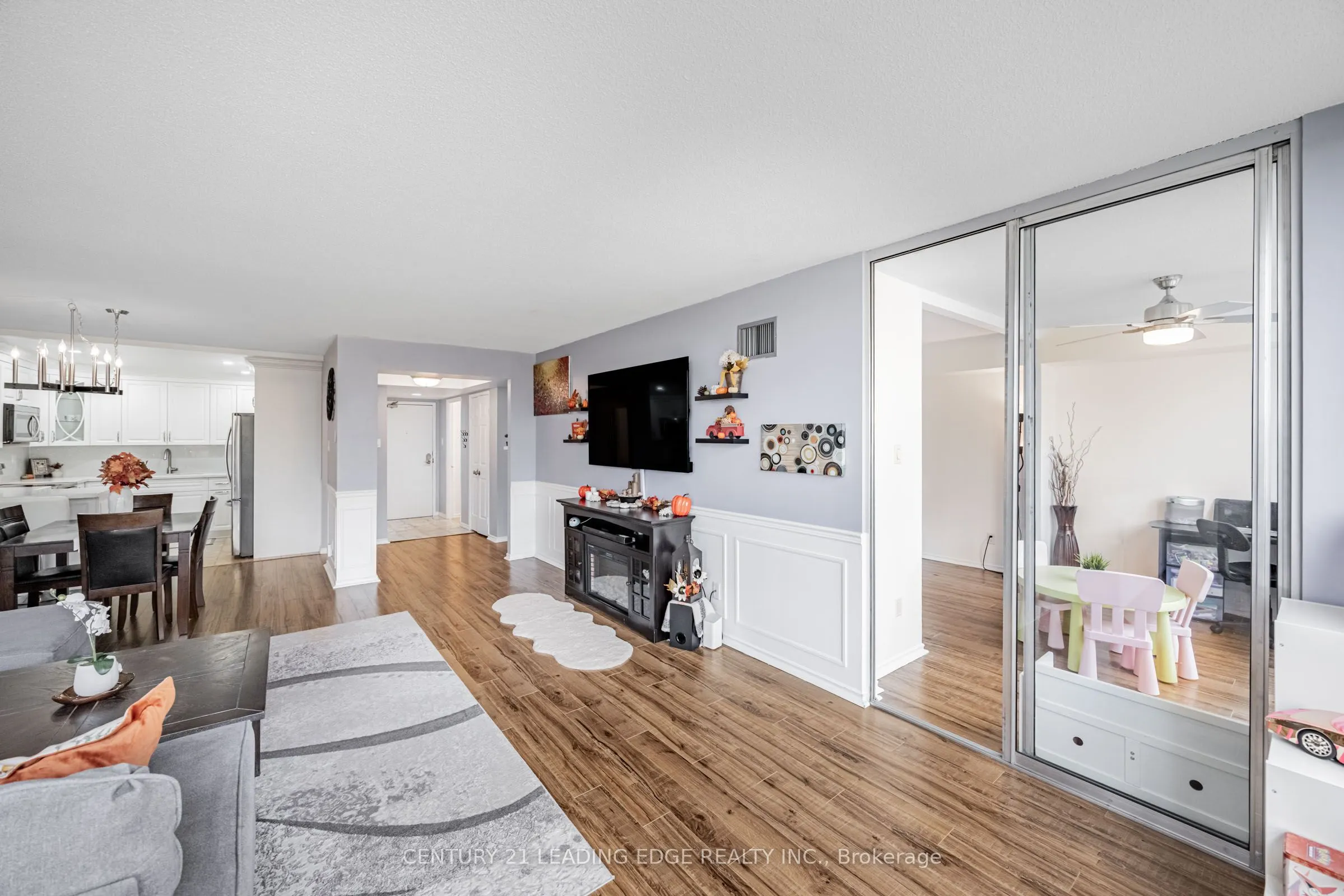 310 Mill Street S, #401