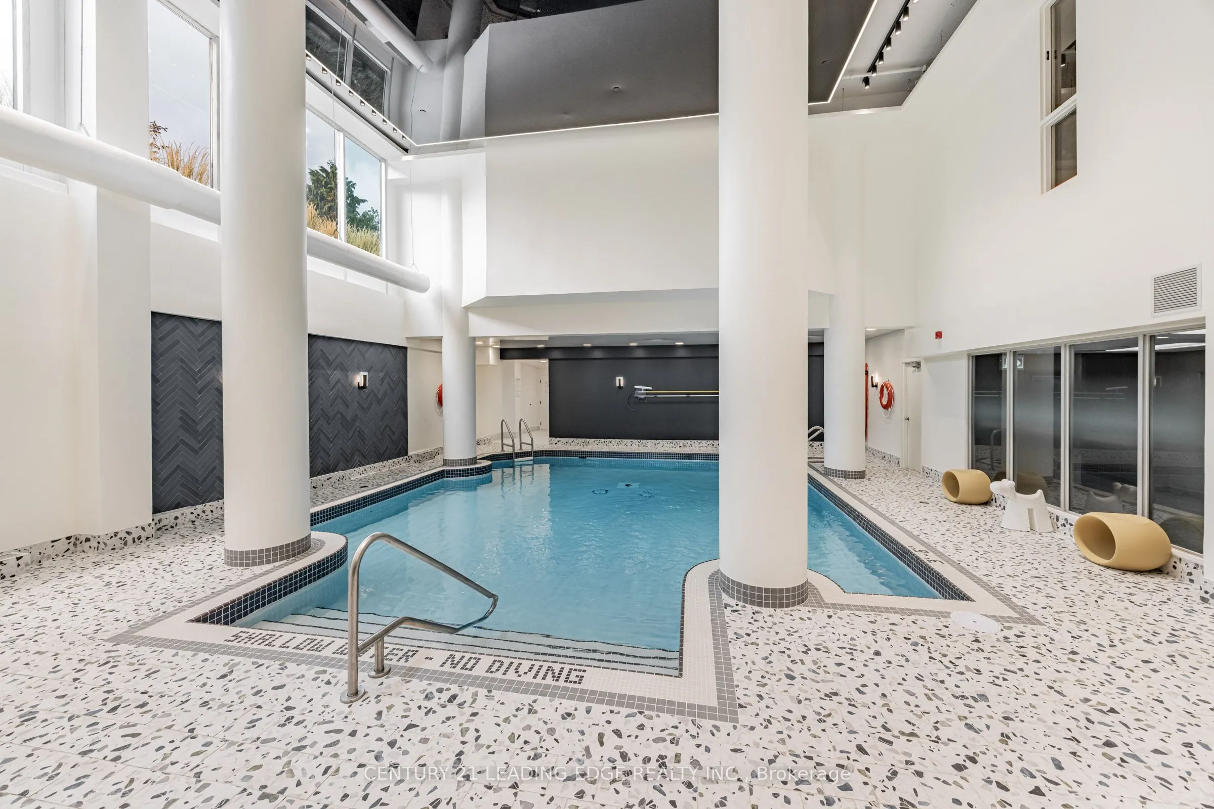 310 Mill Street S, #401