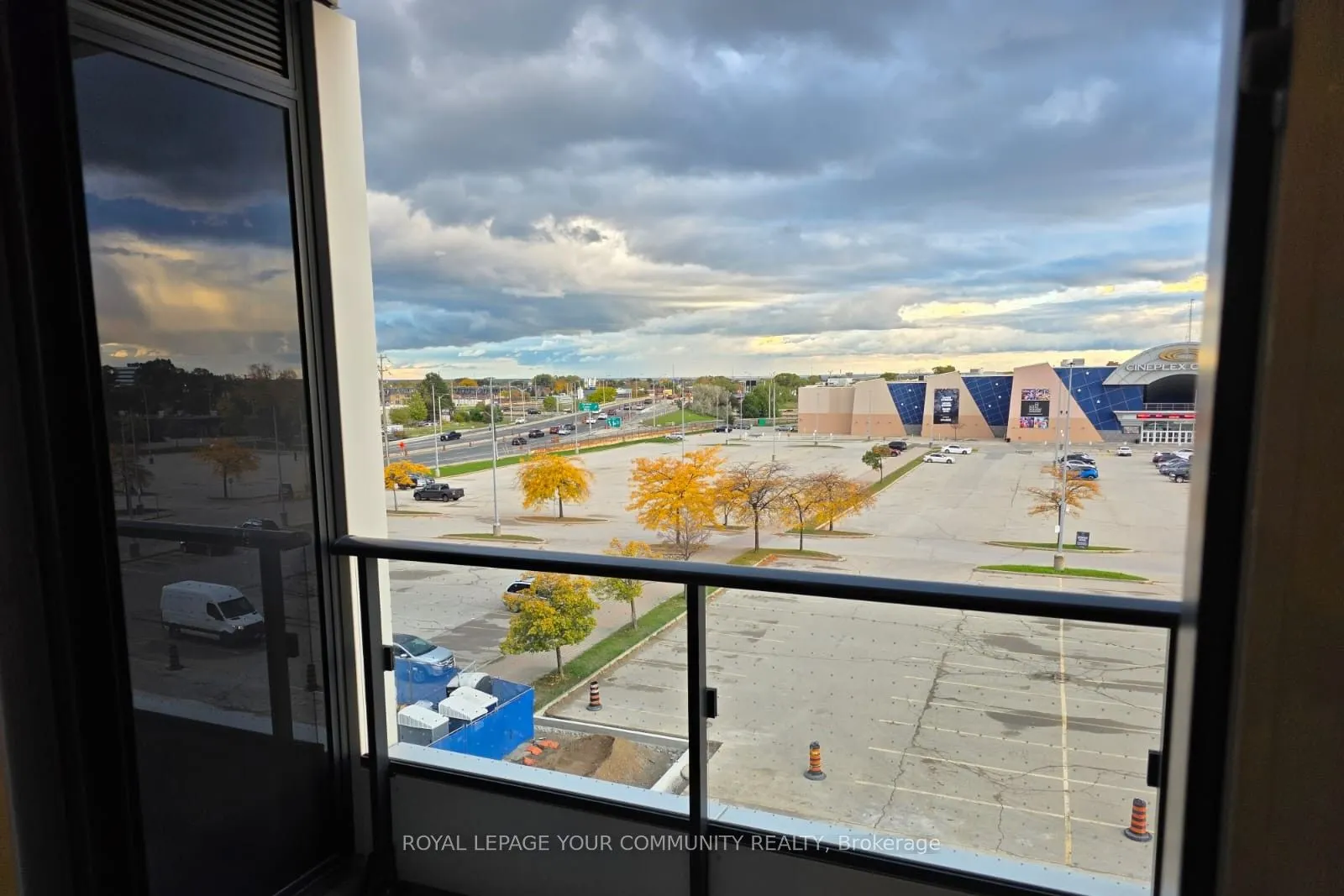 1007 The Queensway, #328