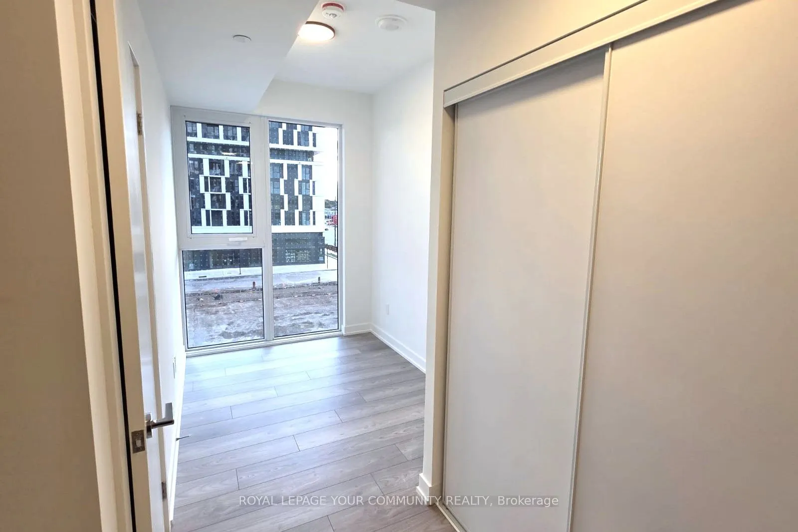 1007 The Queensway, #328