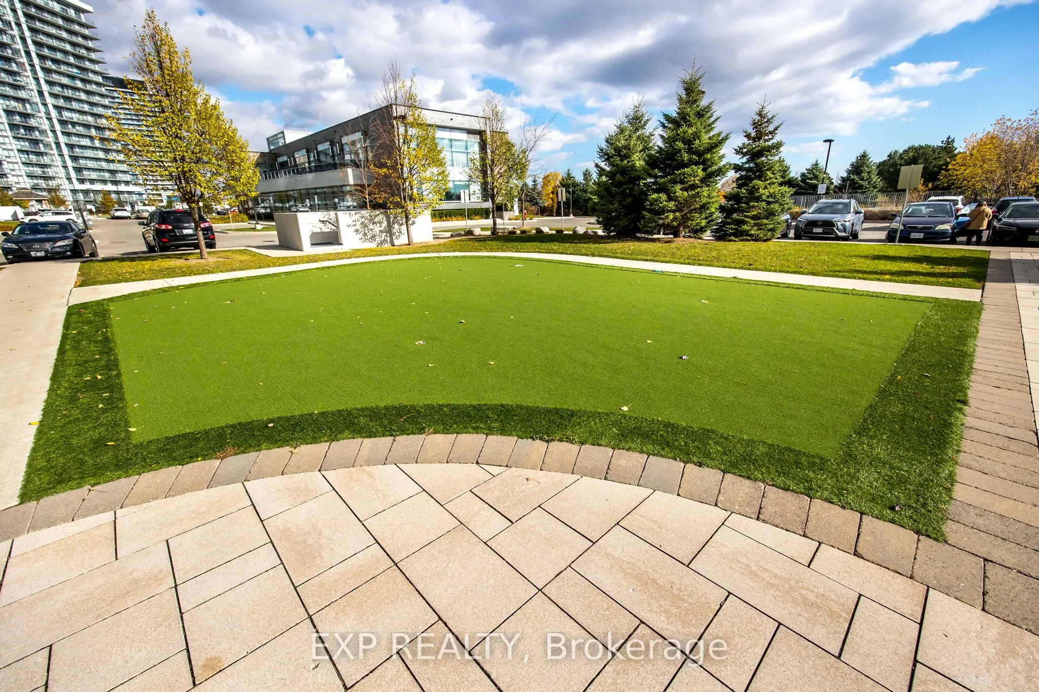 4655 Glen Erin Drive, #706