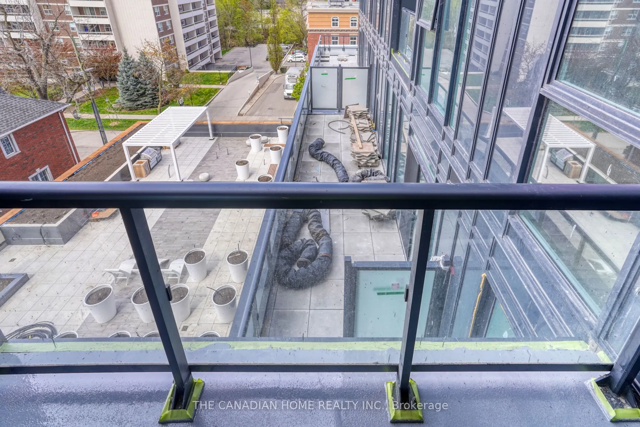 370 Martha Street, #511