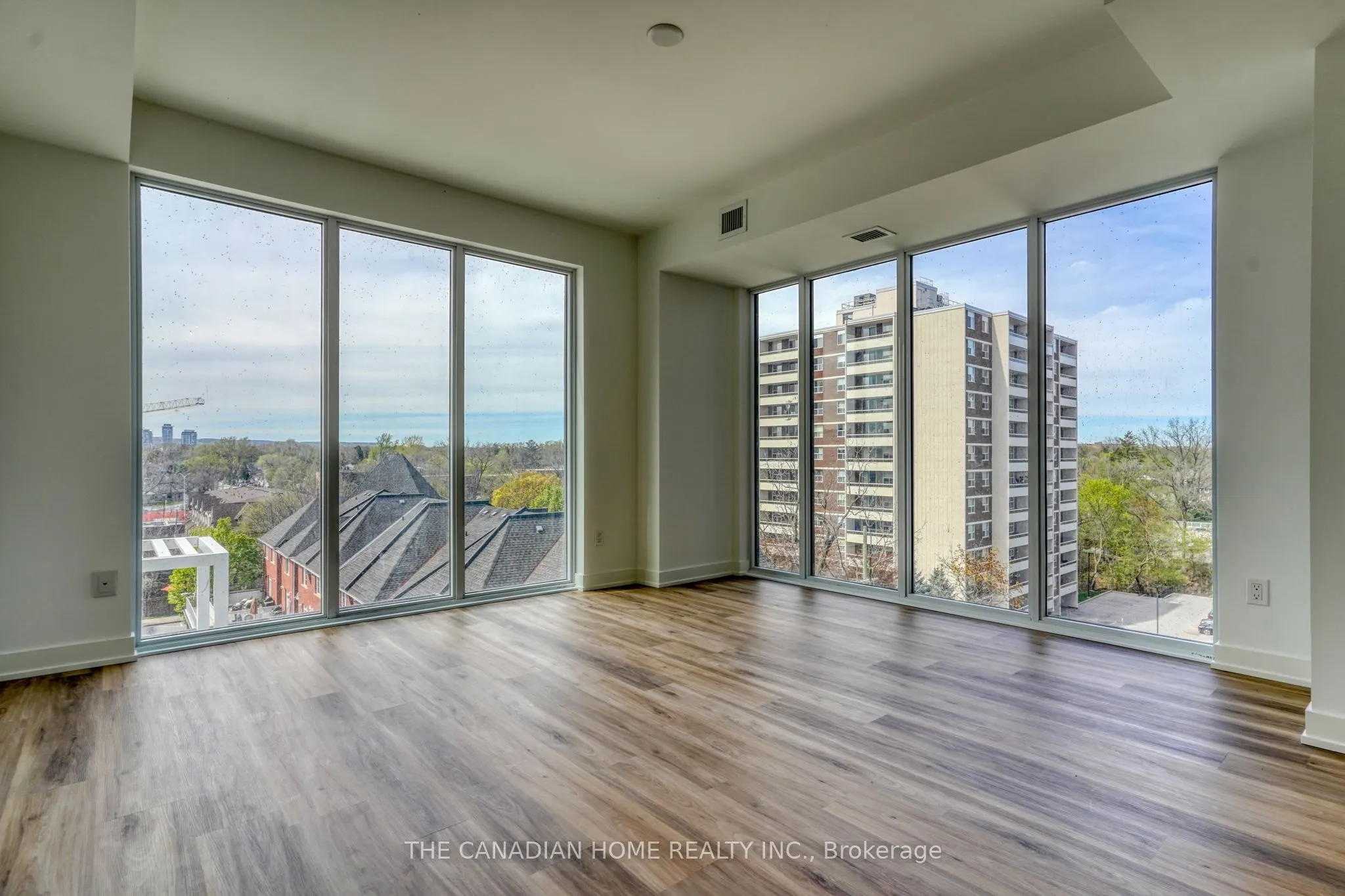 370 Martha Street, #511