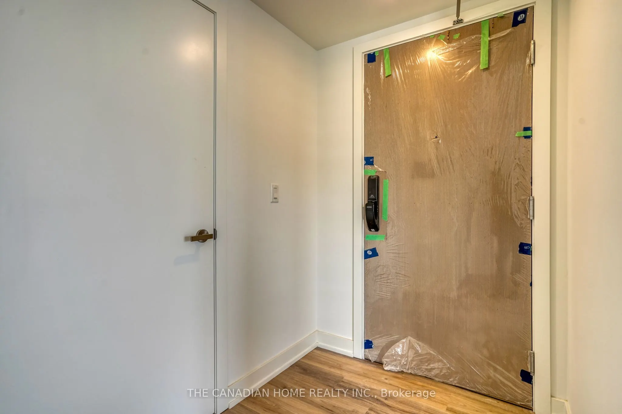 370 Martha Street, #511