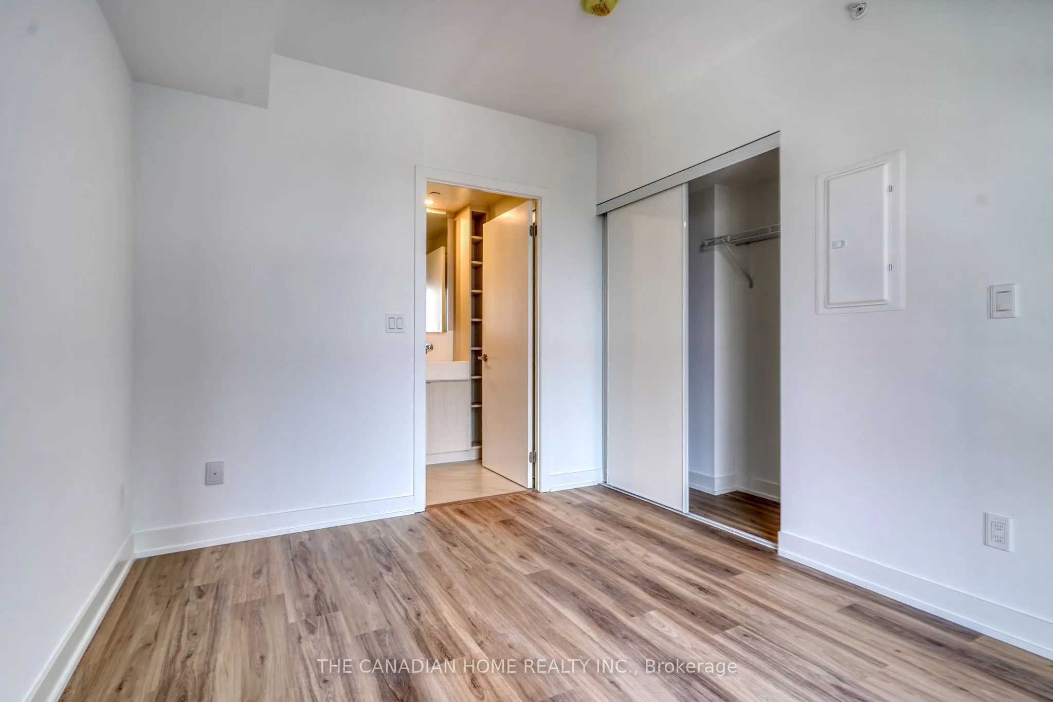 370 Martha Street, #511