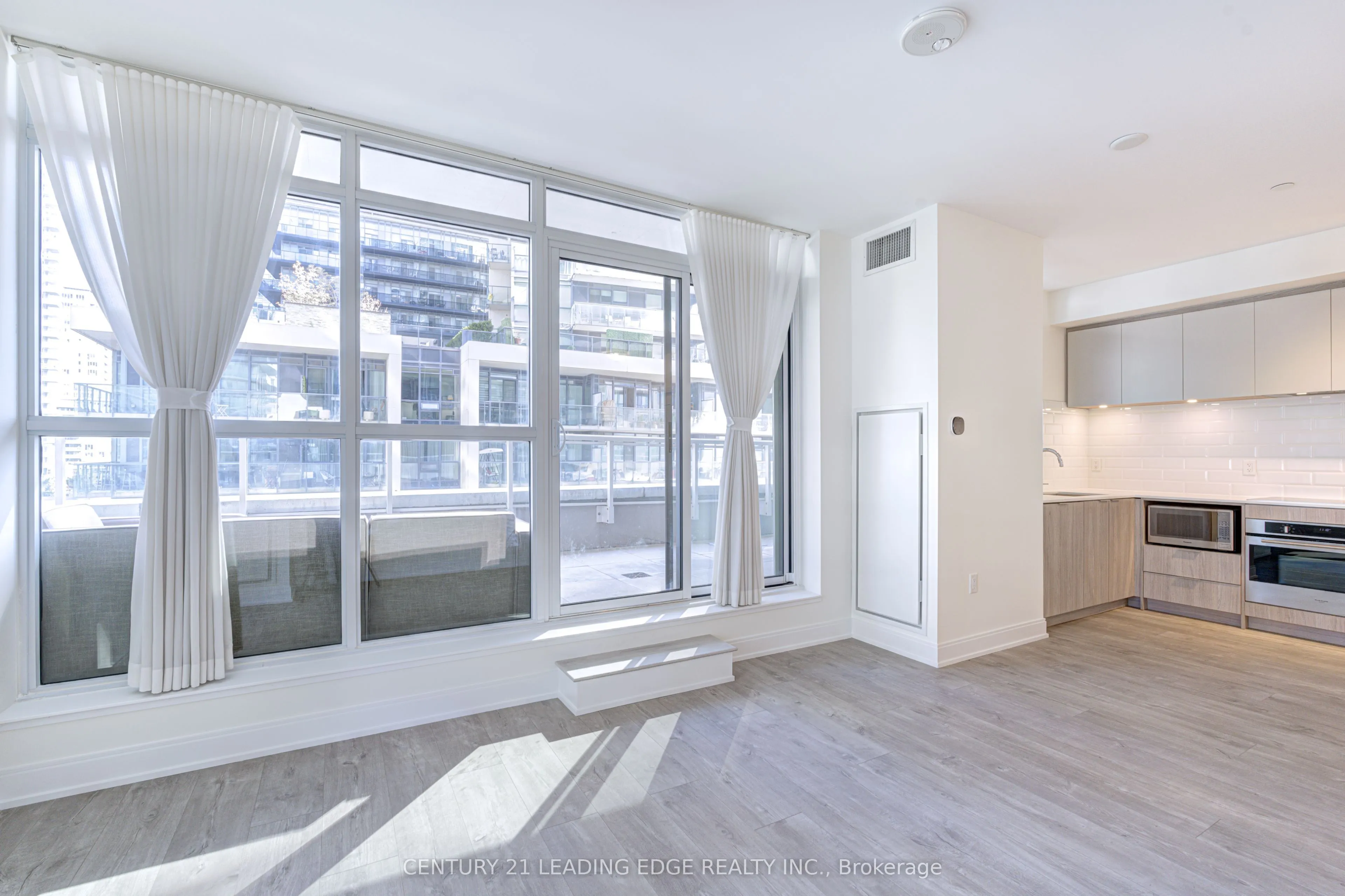 65 Annie Craig Drive, #504