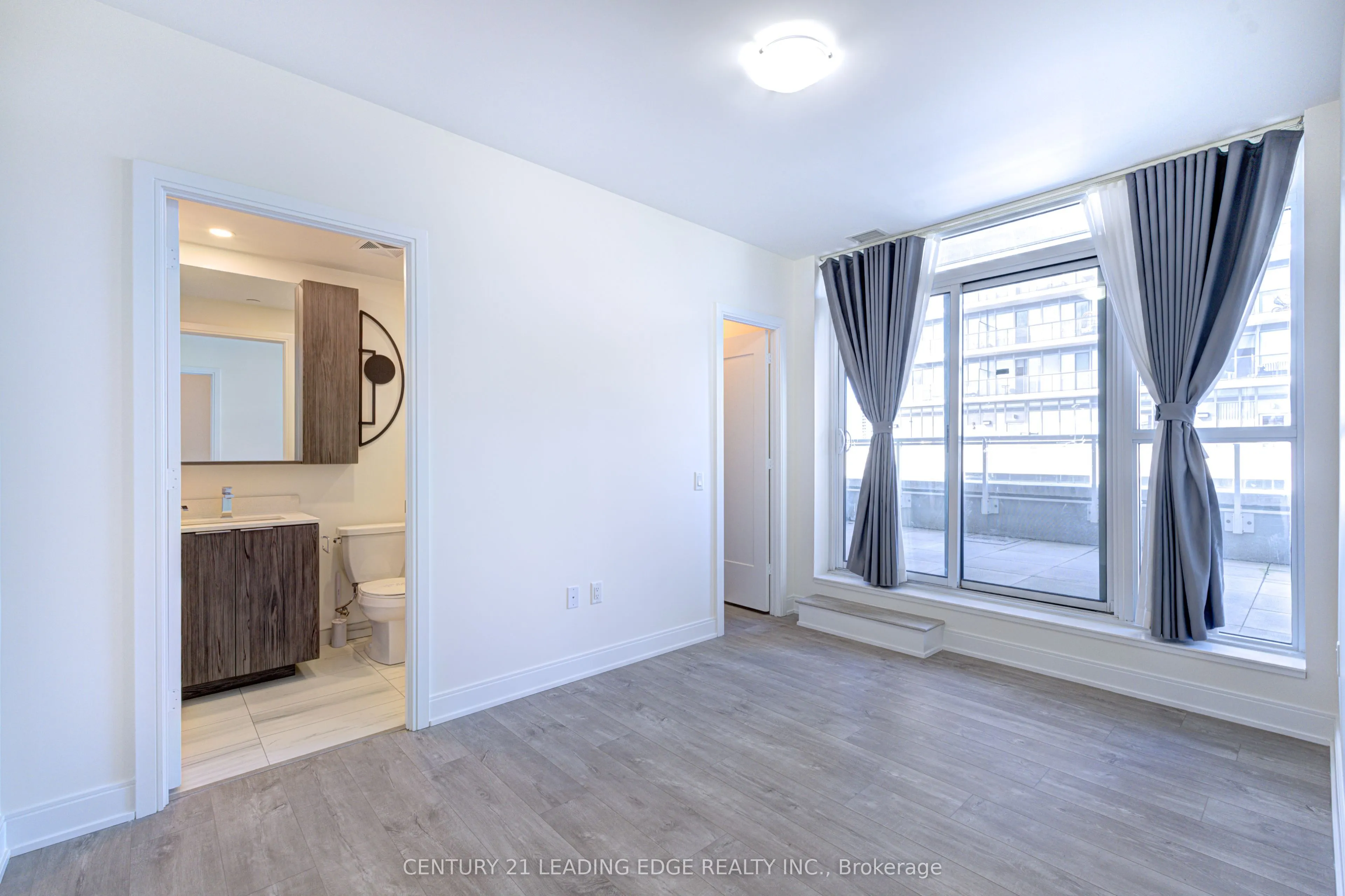 65 Annie Craig Drive, #504