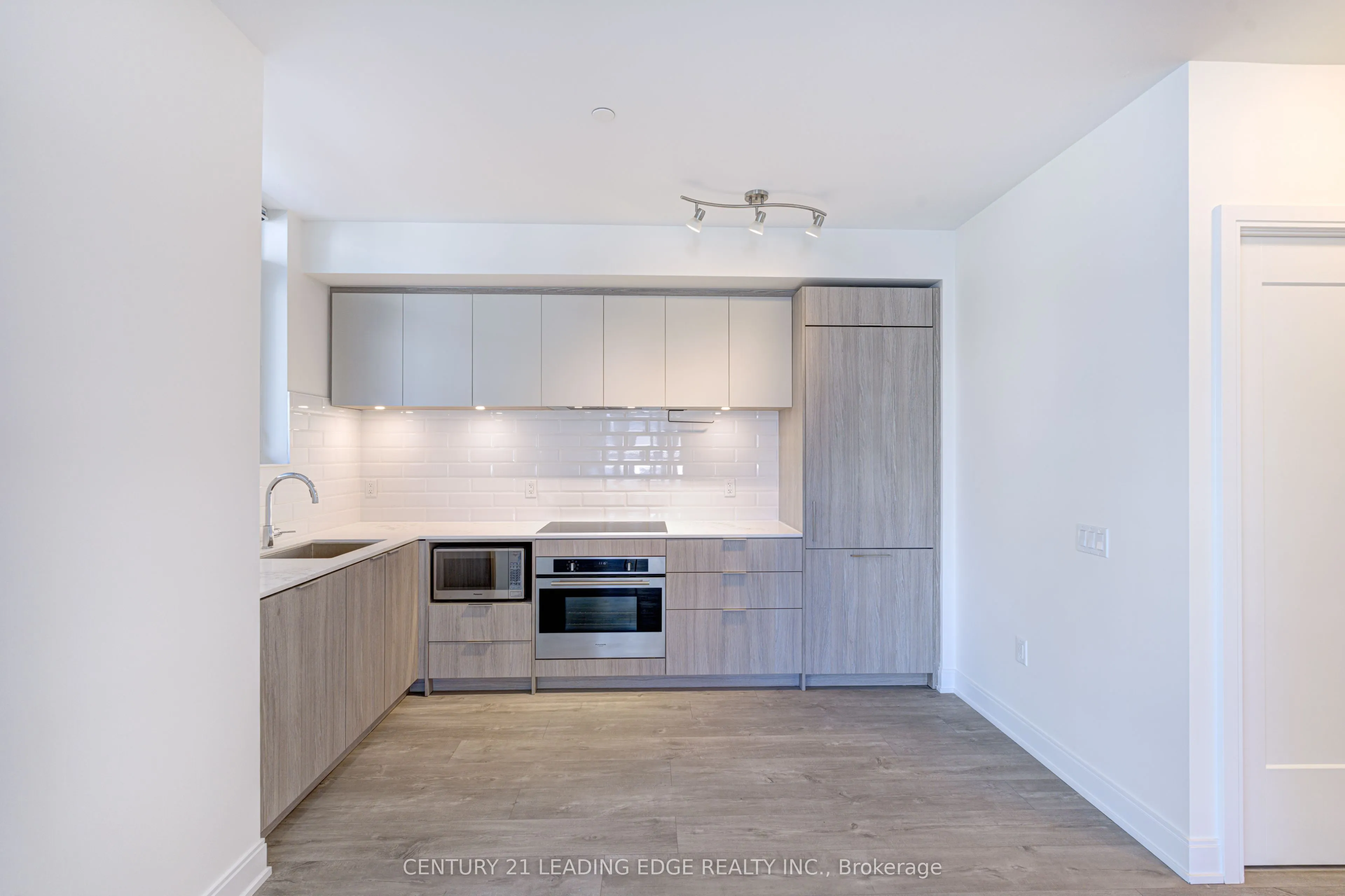 65 Annie Craig Drive, #504