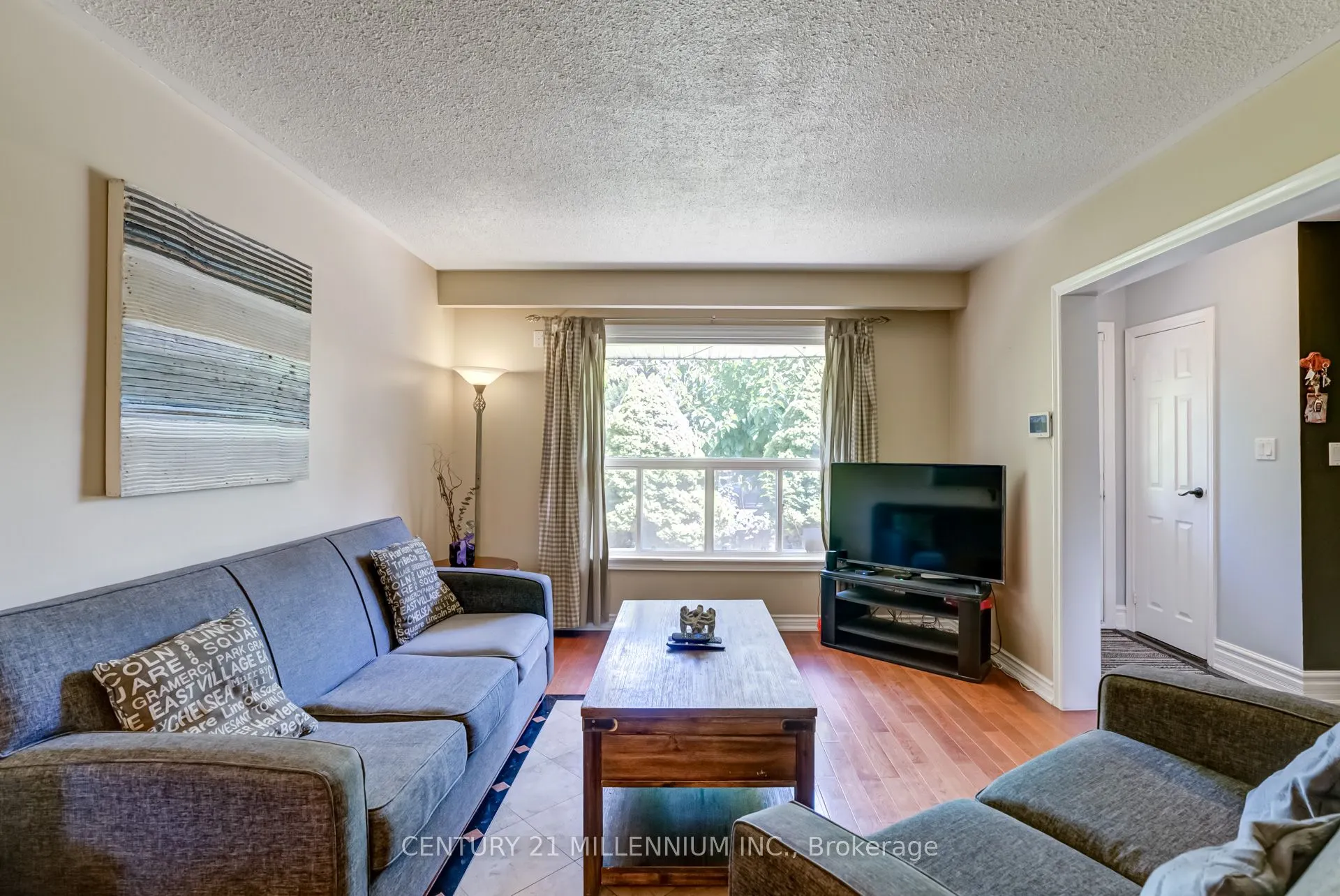 10 Greenwood Crescent