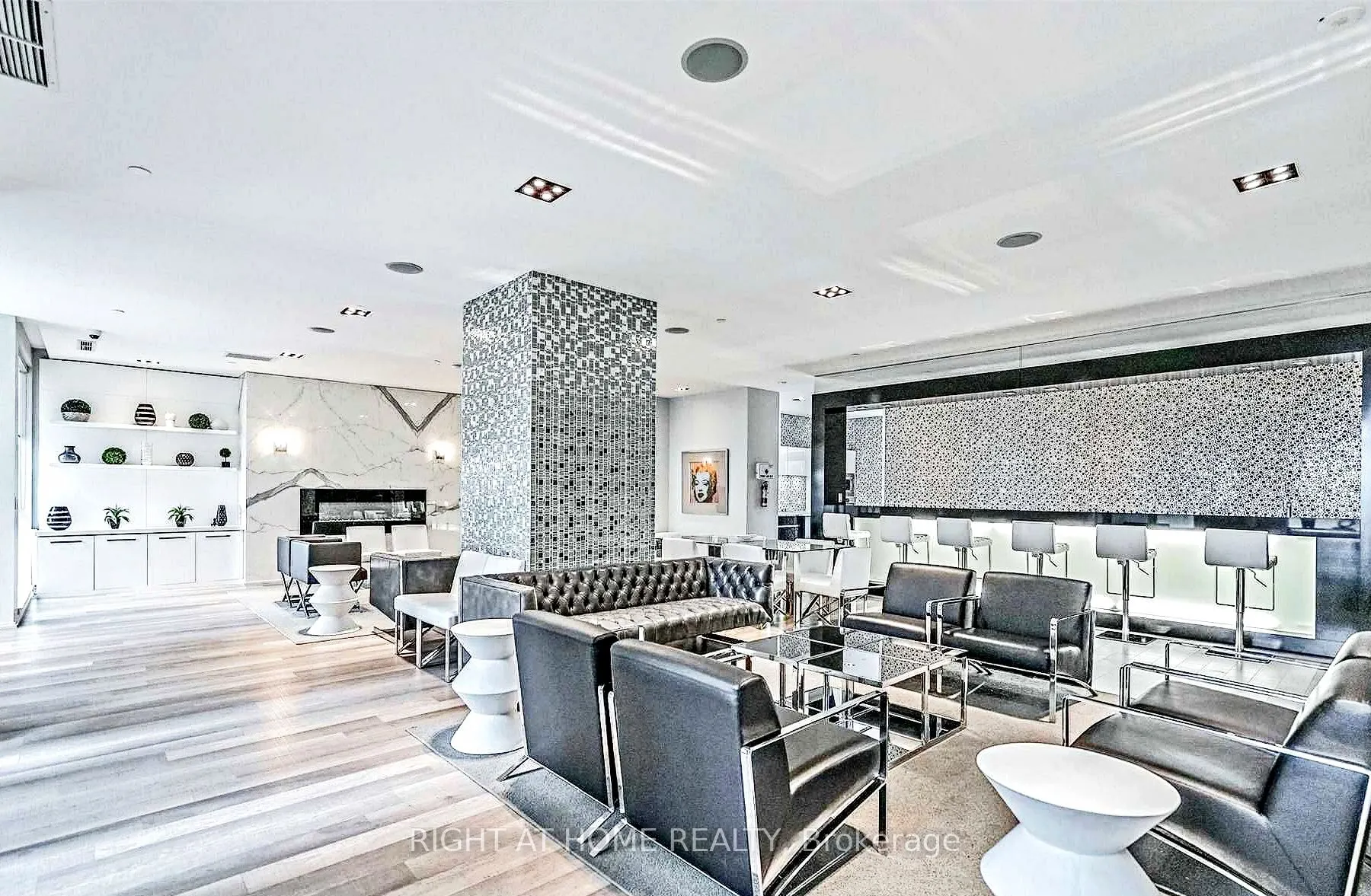 56 Annie Craig Drive, #1402