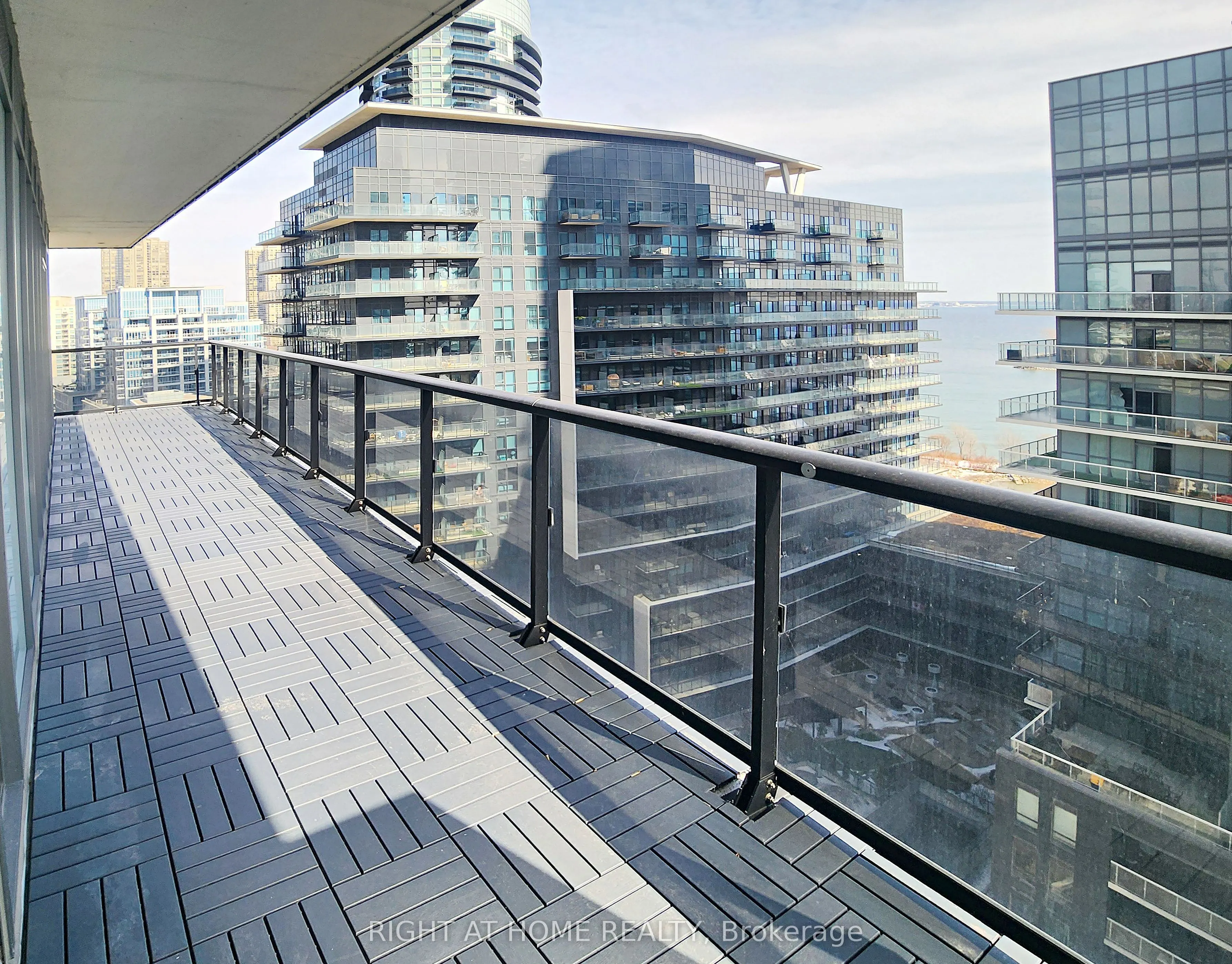 56 Annie Craig Drive, #1402