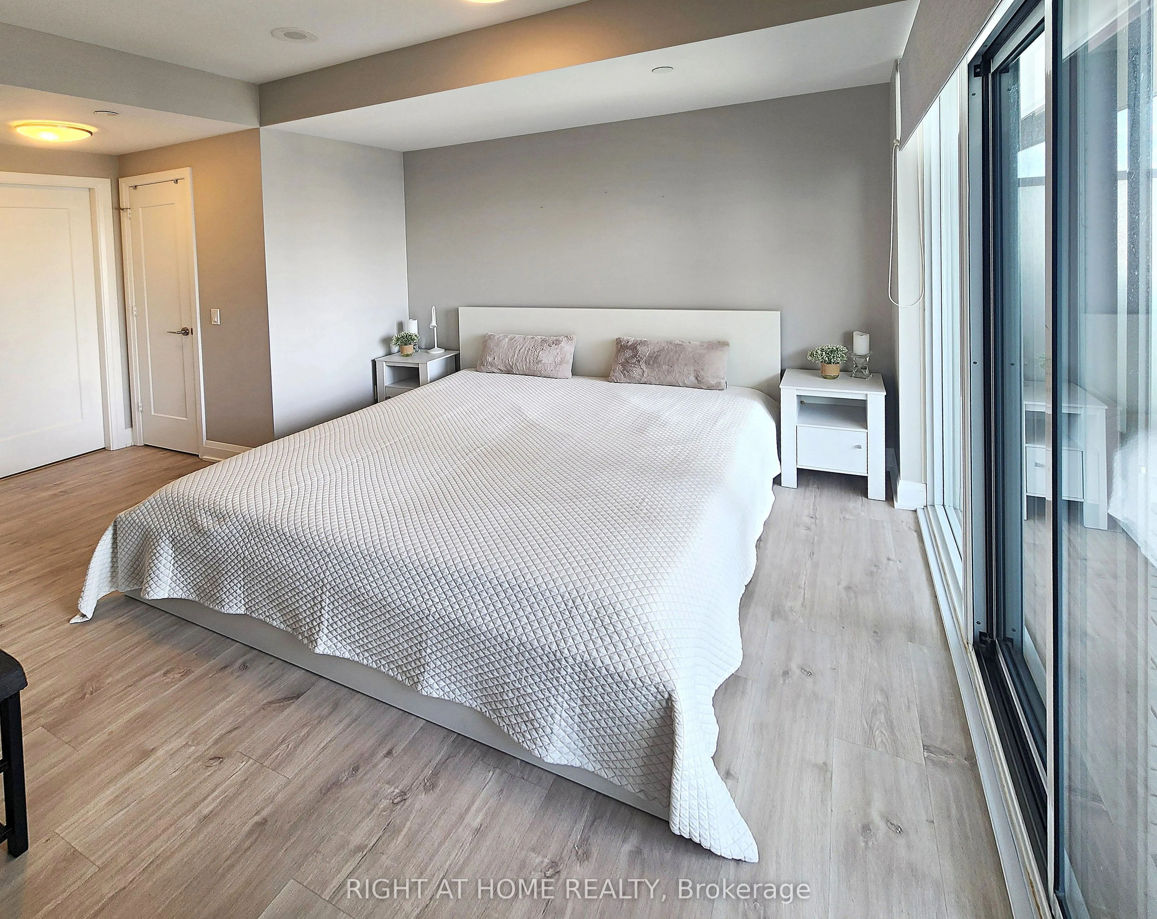 56 Annie Craig Drive, #1402