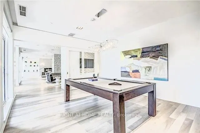 56 Annie Craig Drive, #1402