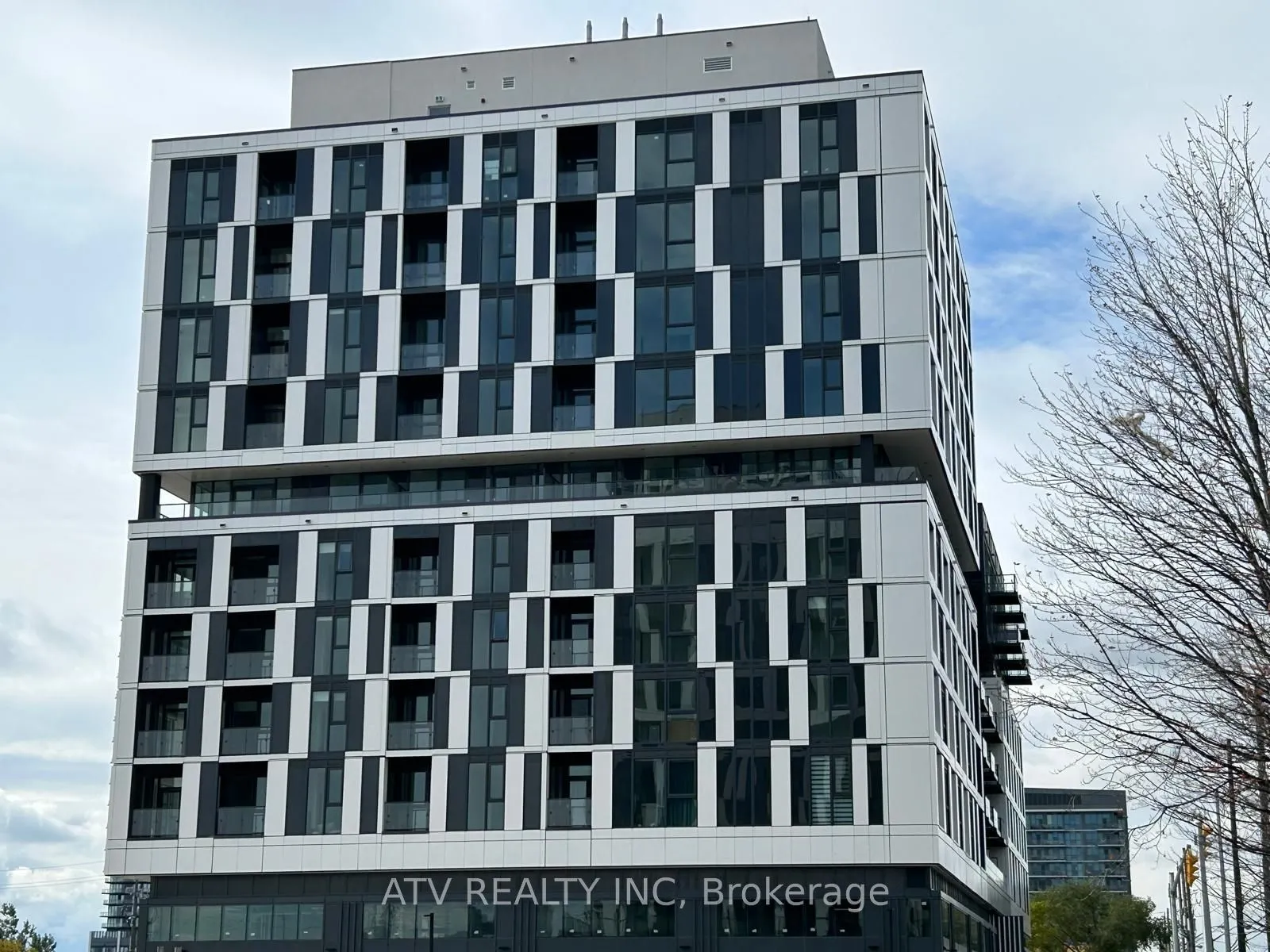 1007 The Queensway, #417