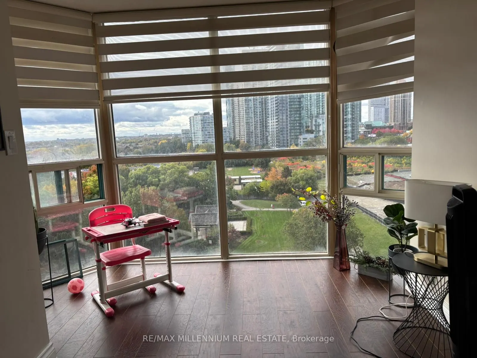 285 Enfield Place, ##1108