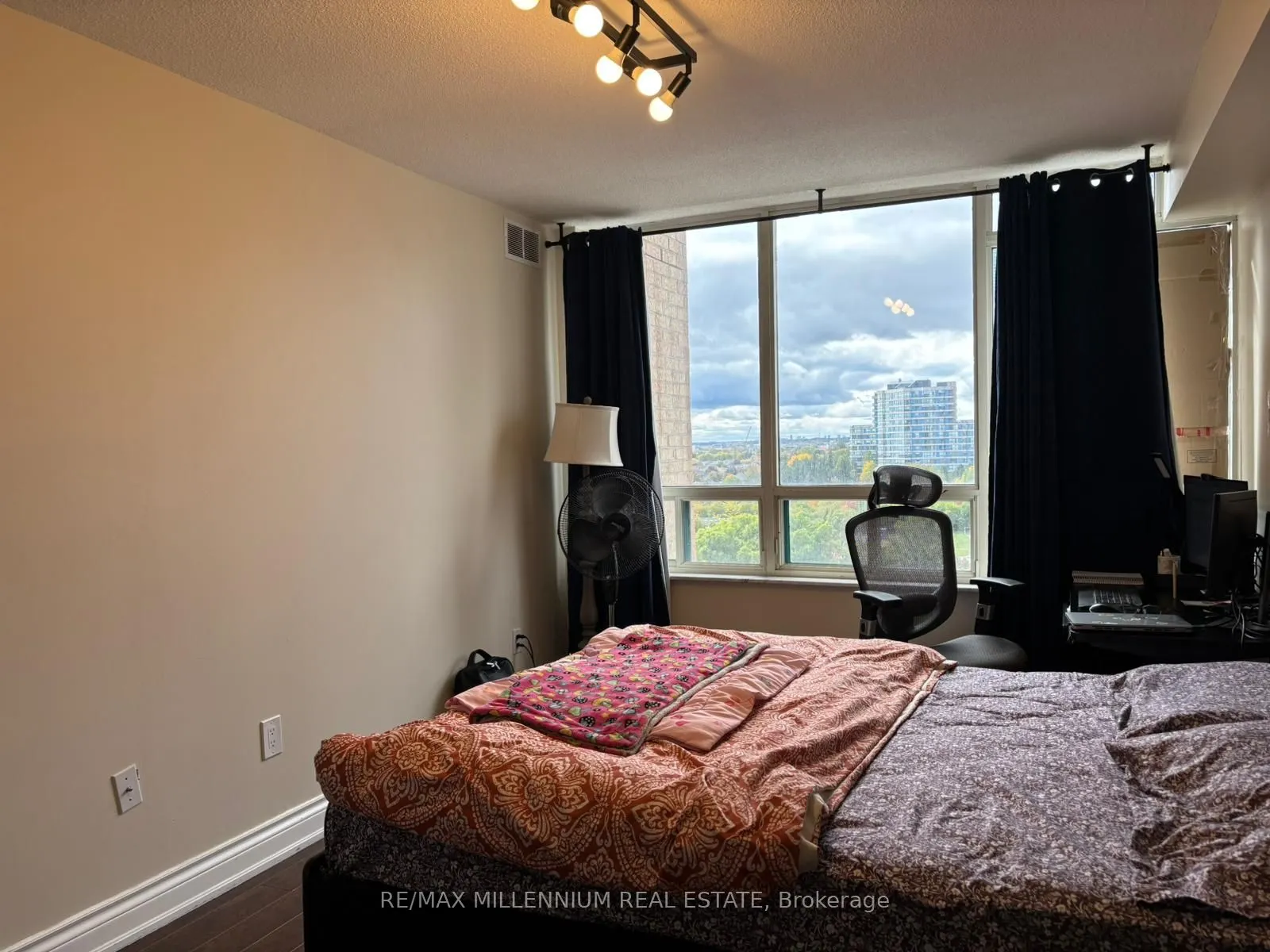 285 Enfield Place, ##1108