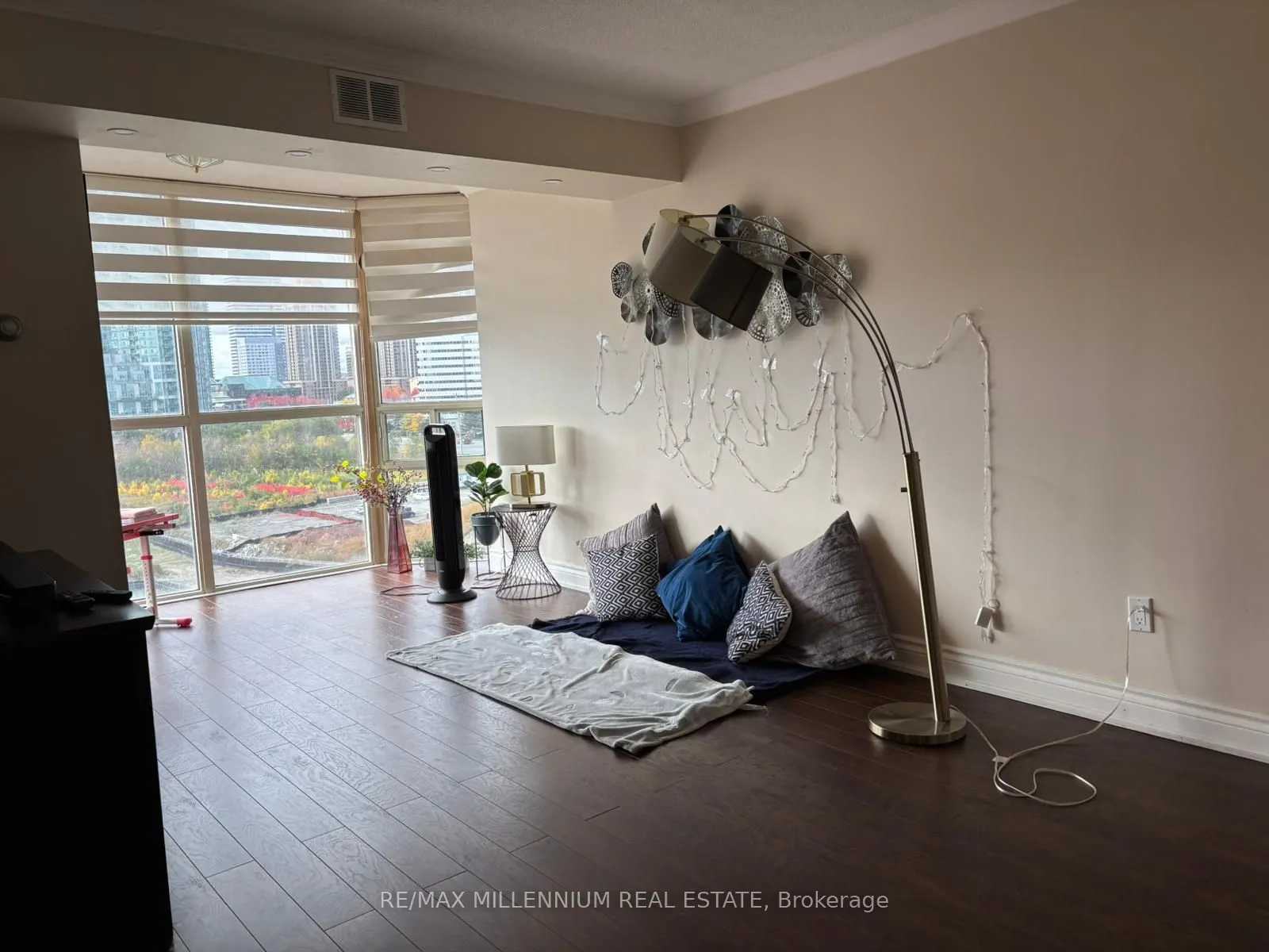 285 Enfield Place, ##1108