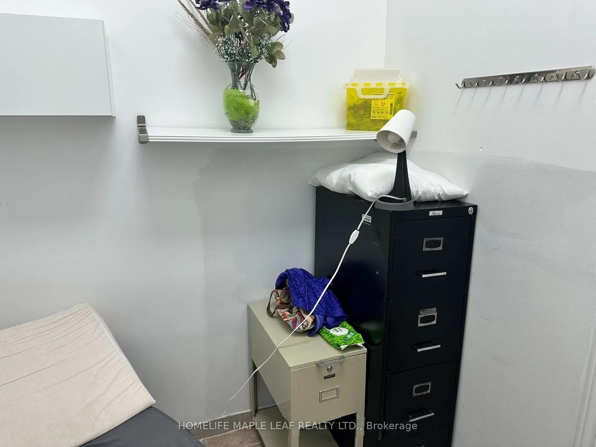 60 Dundas Street E, #8