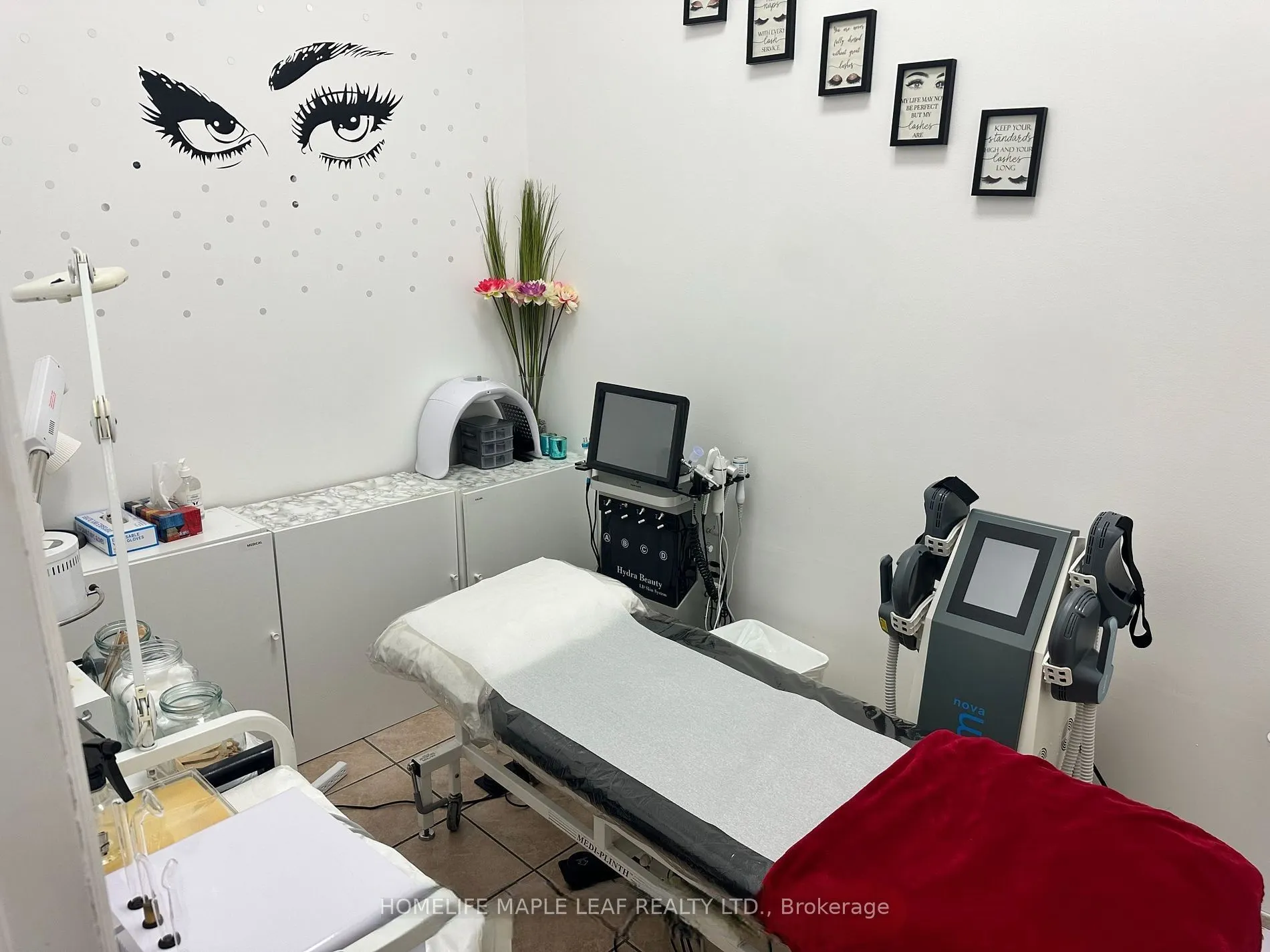 60 Dundas Street E, #8