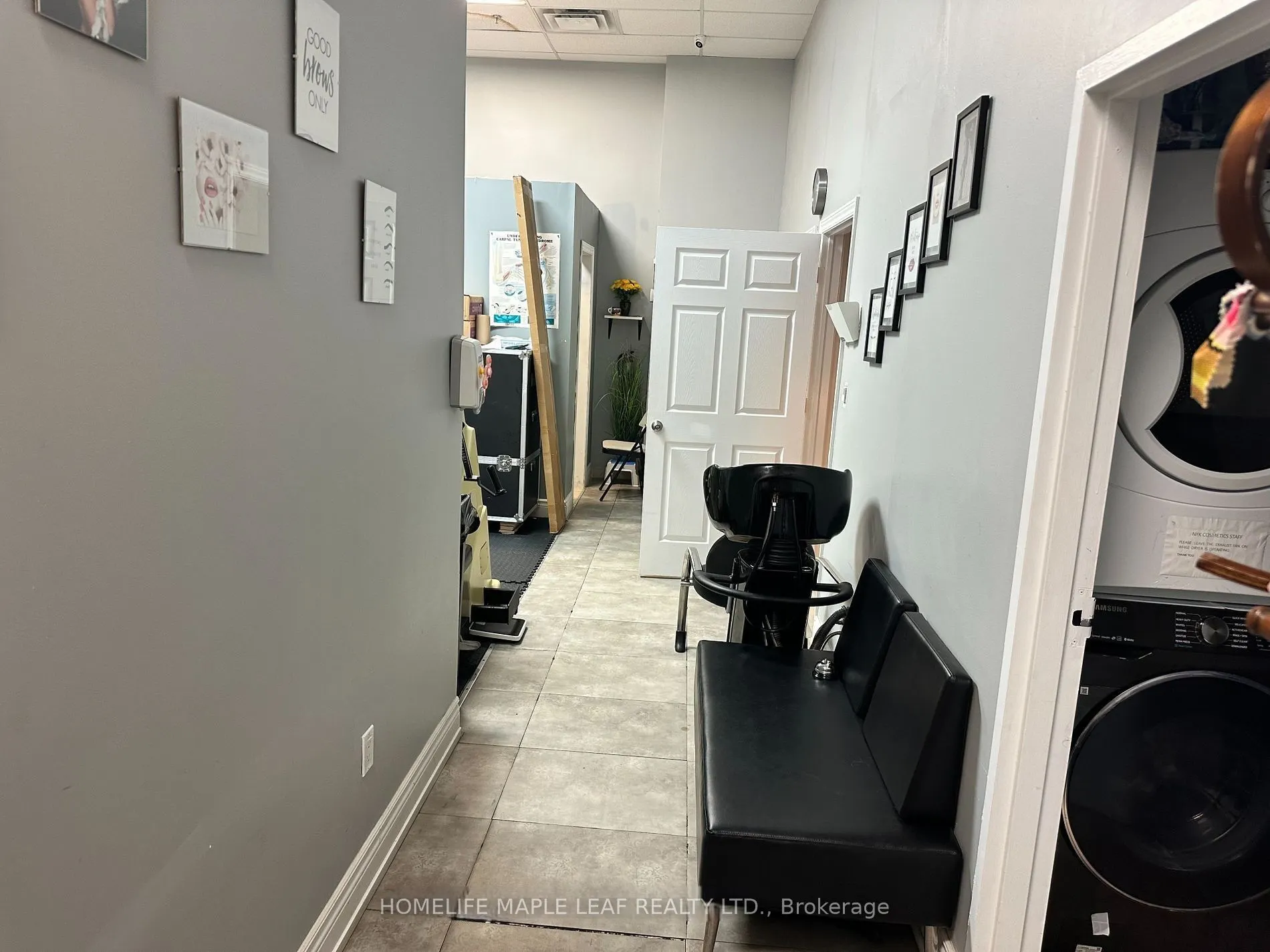 60 Dundas Street E, #8