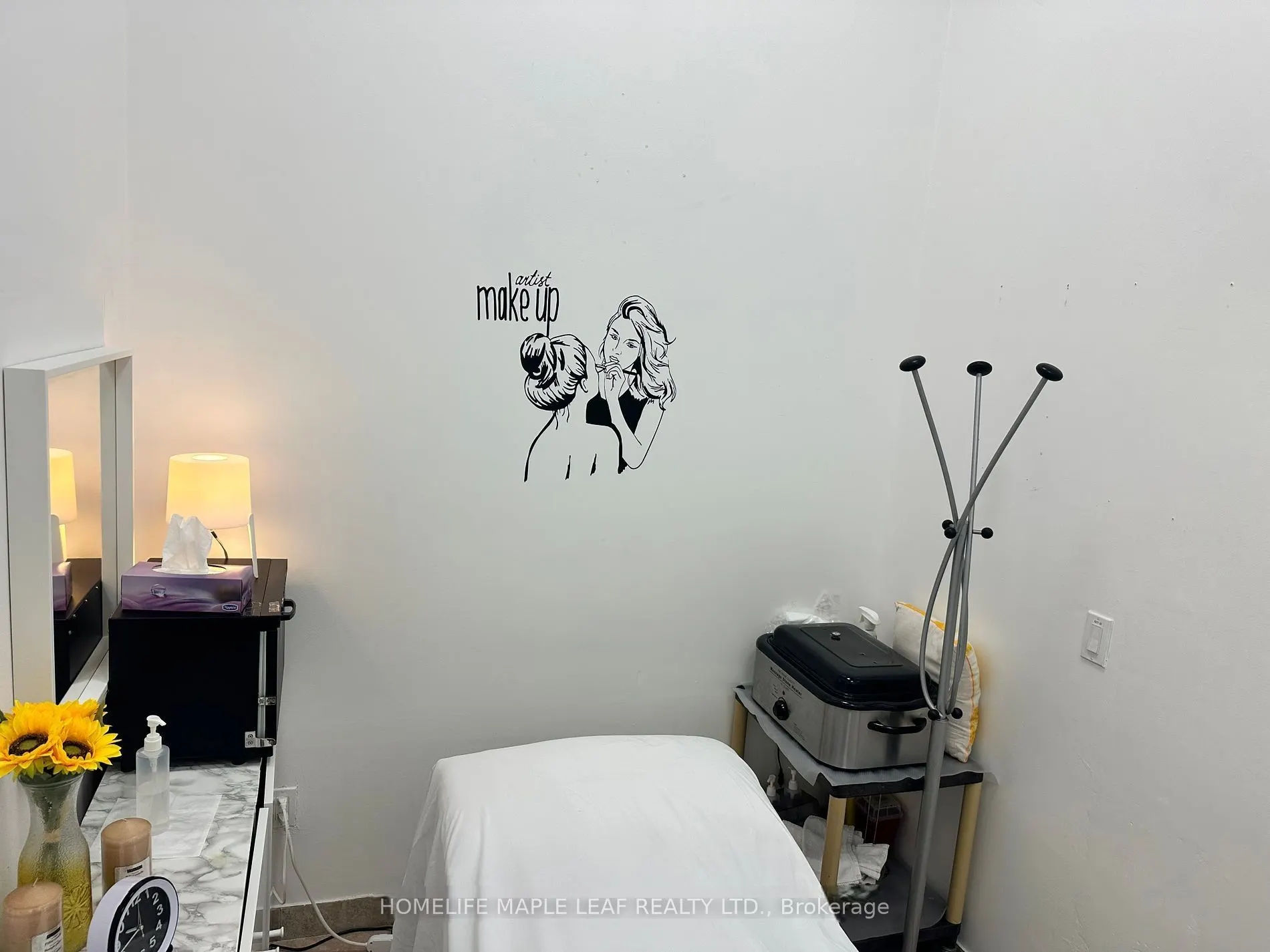 60 Dundas Street E, #8