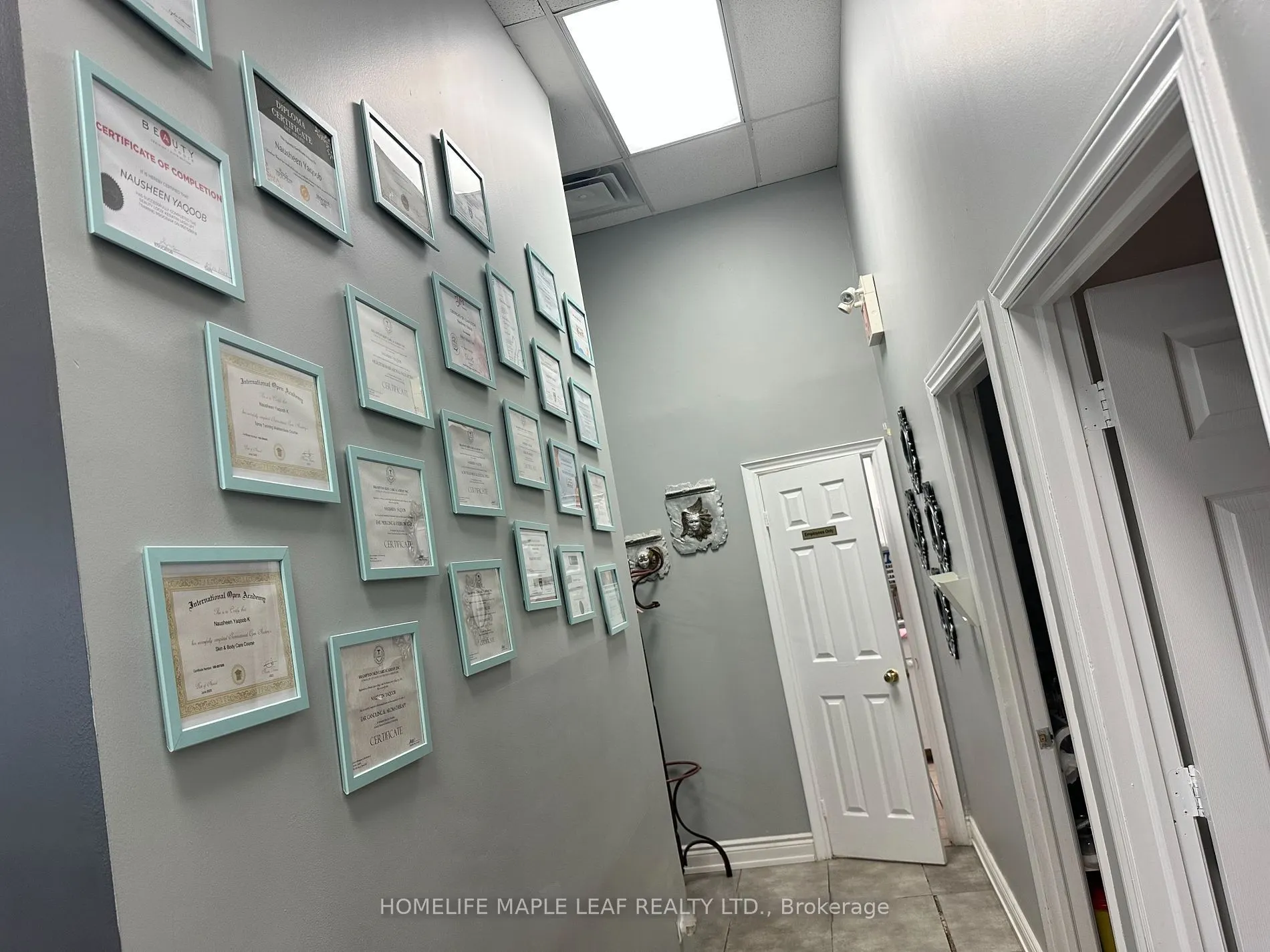 60 Dundas Street E, #8