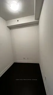 65 Speers Road, #208