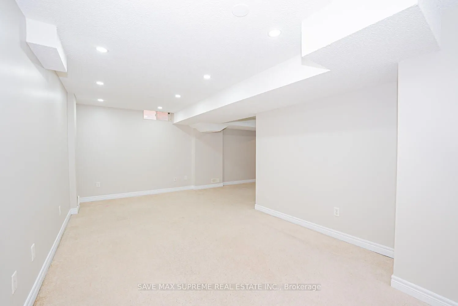 74 Ridgemore Crescent