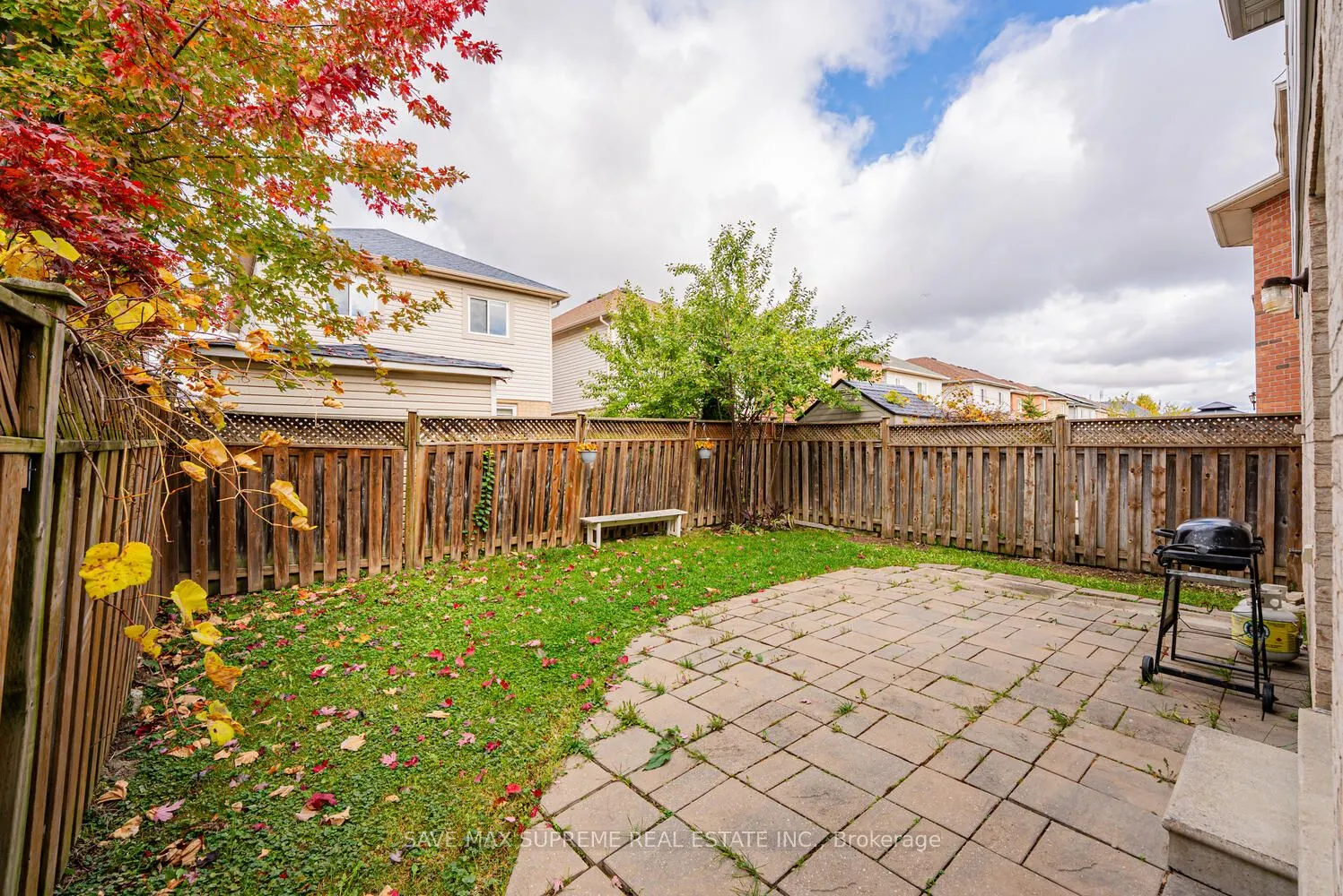 74 Ridgemore Crescent